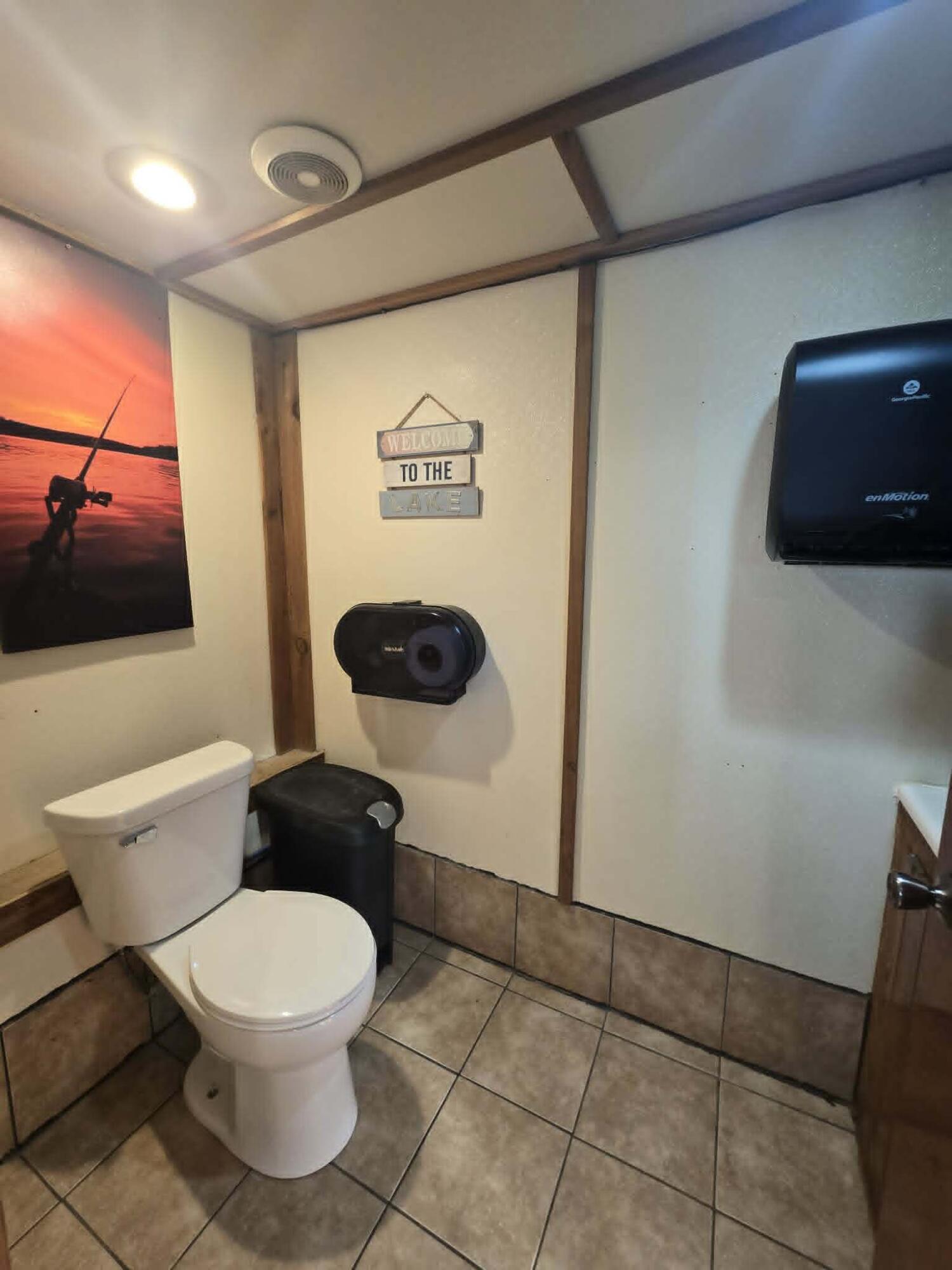 29580 Waters Edge Road Property Photo 41