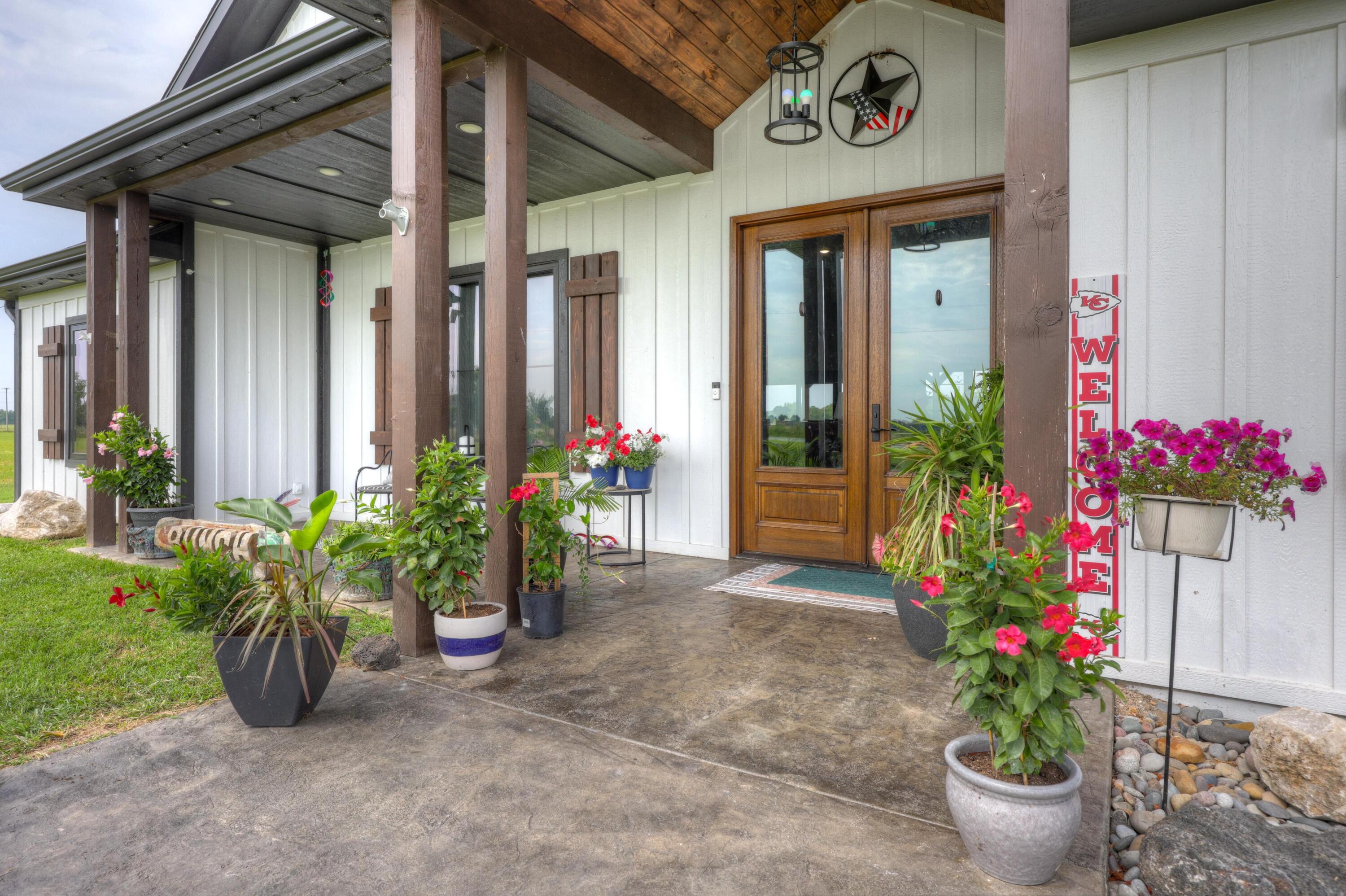14856 Heron Drive Property Photo 7