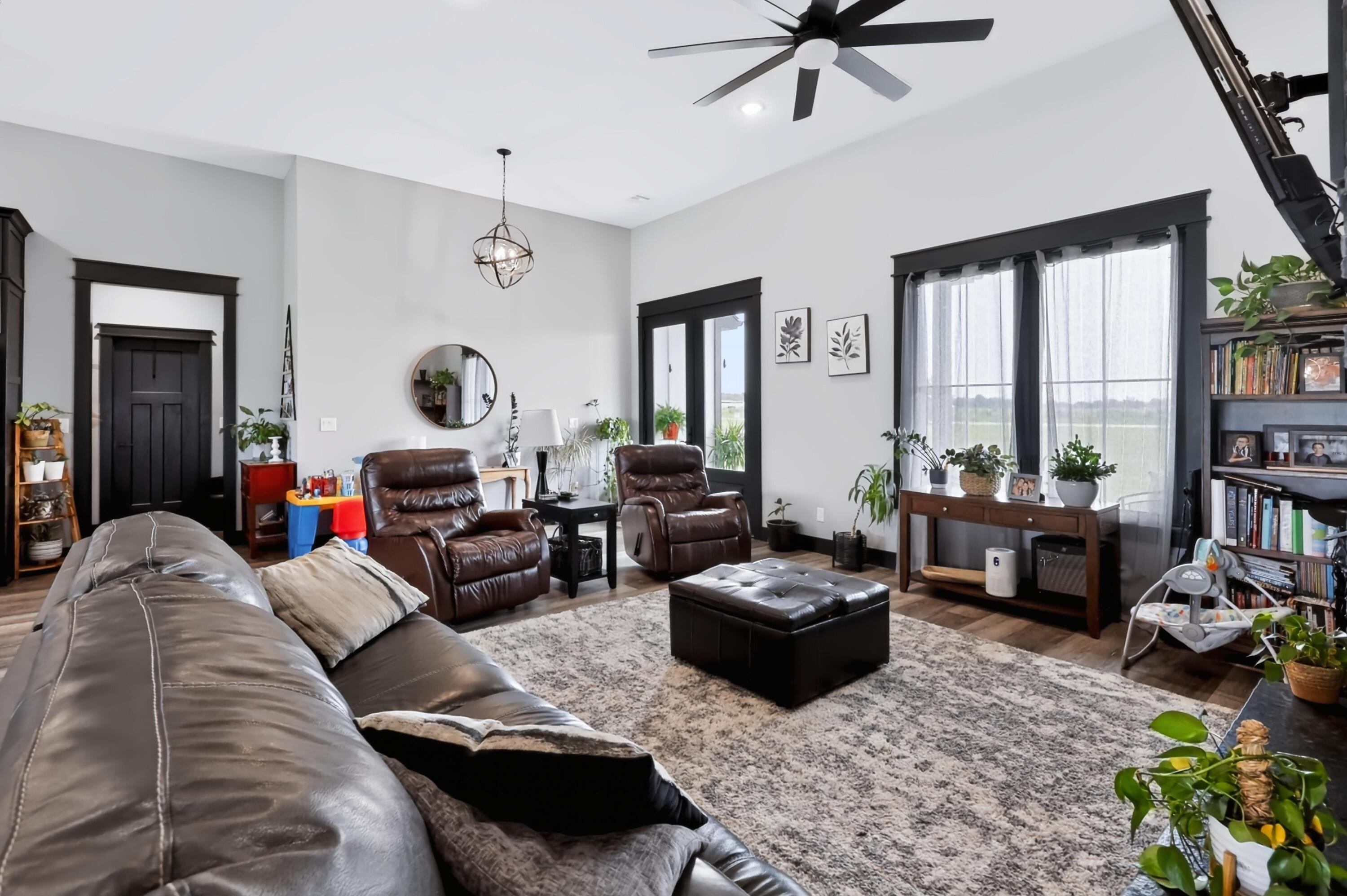 14856 Heron Drive Property Photo 14