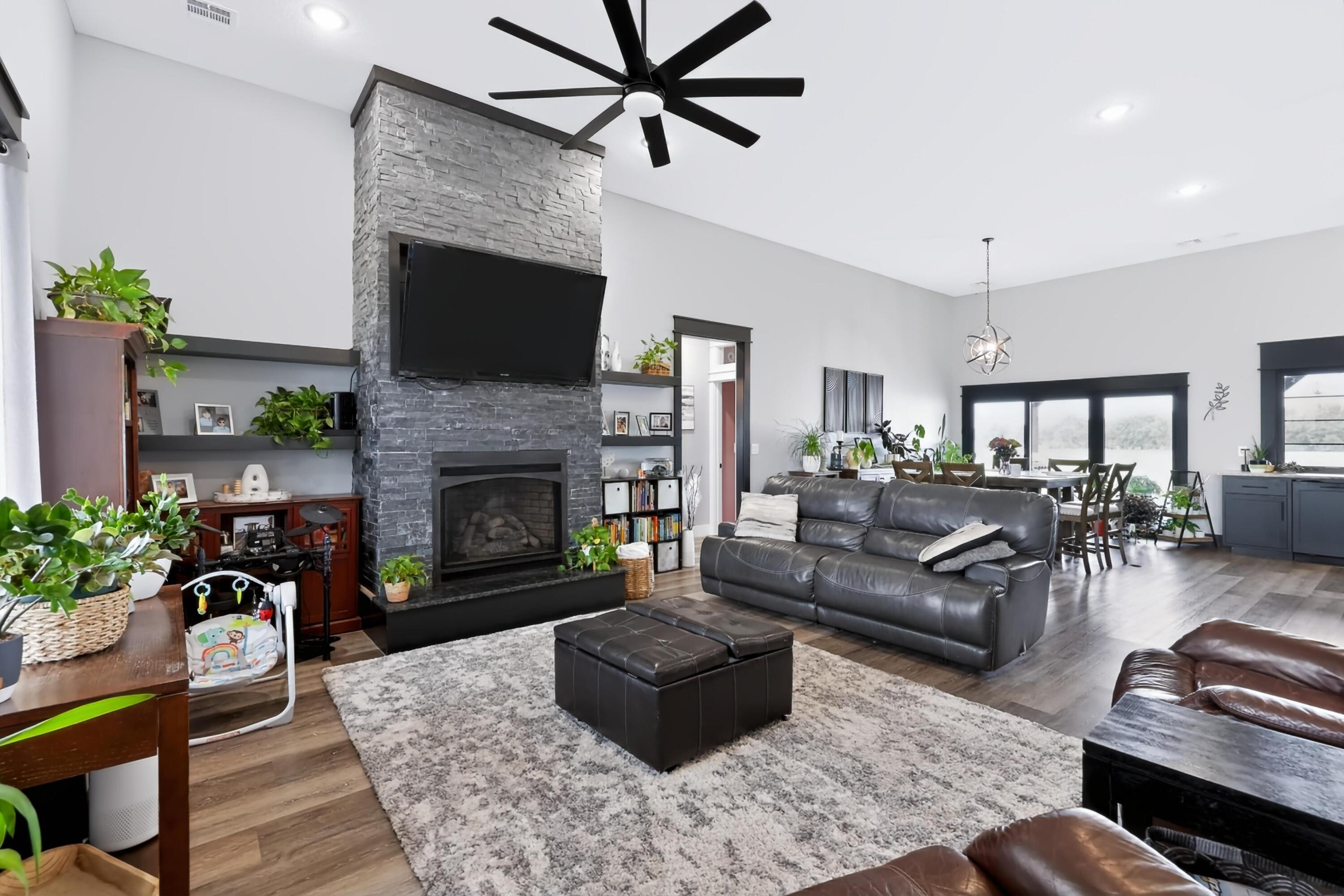 14856 Heron Drive Property Photo 17
