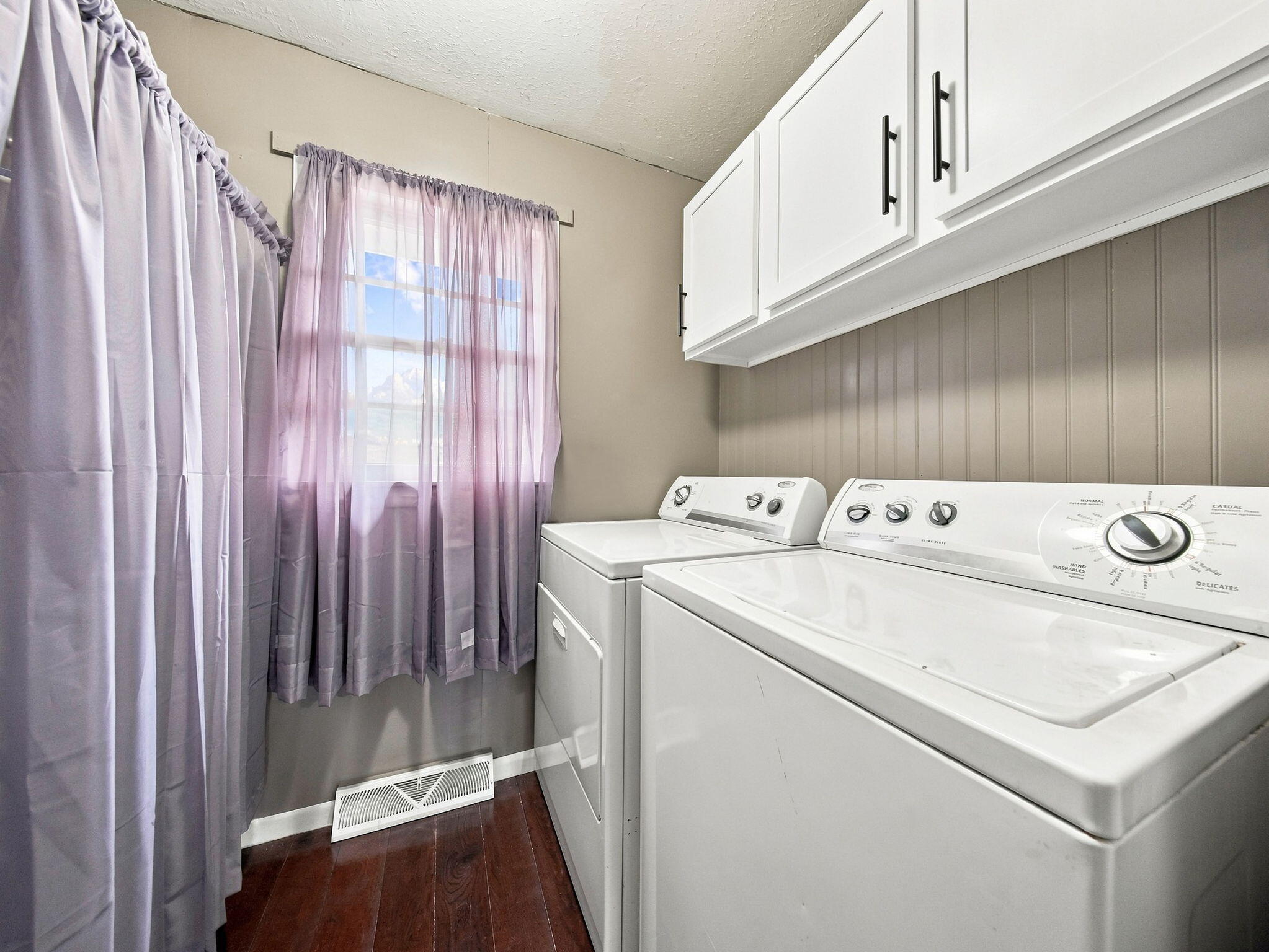 105 East Meadowbrook Avenue Property Photo 23
