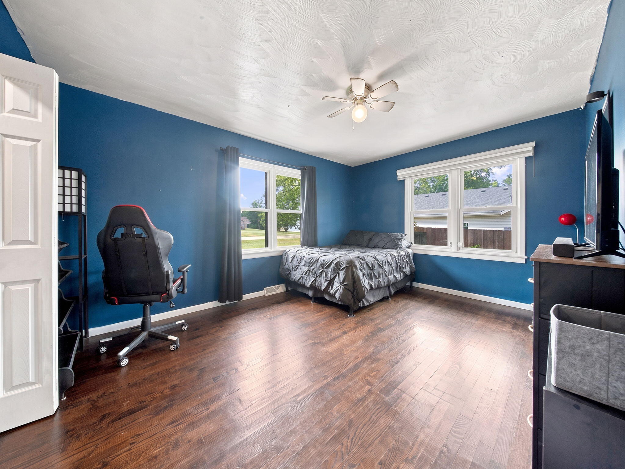 105 East Meadowbrook Avenue Property Photo 25