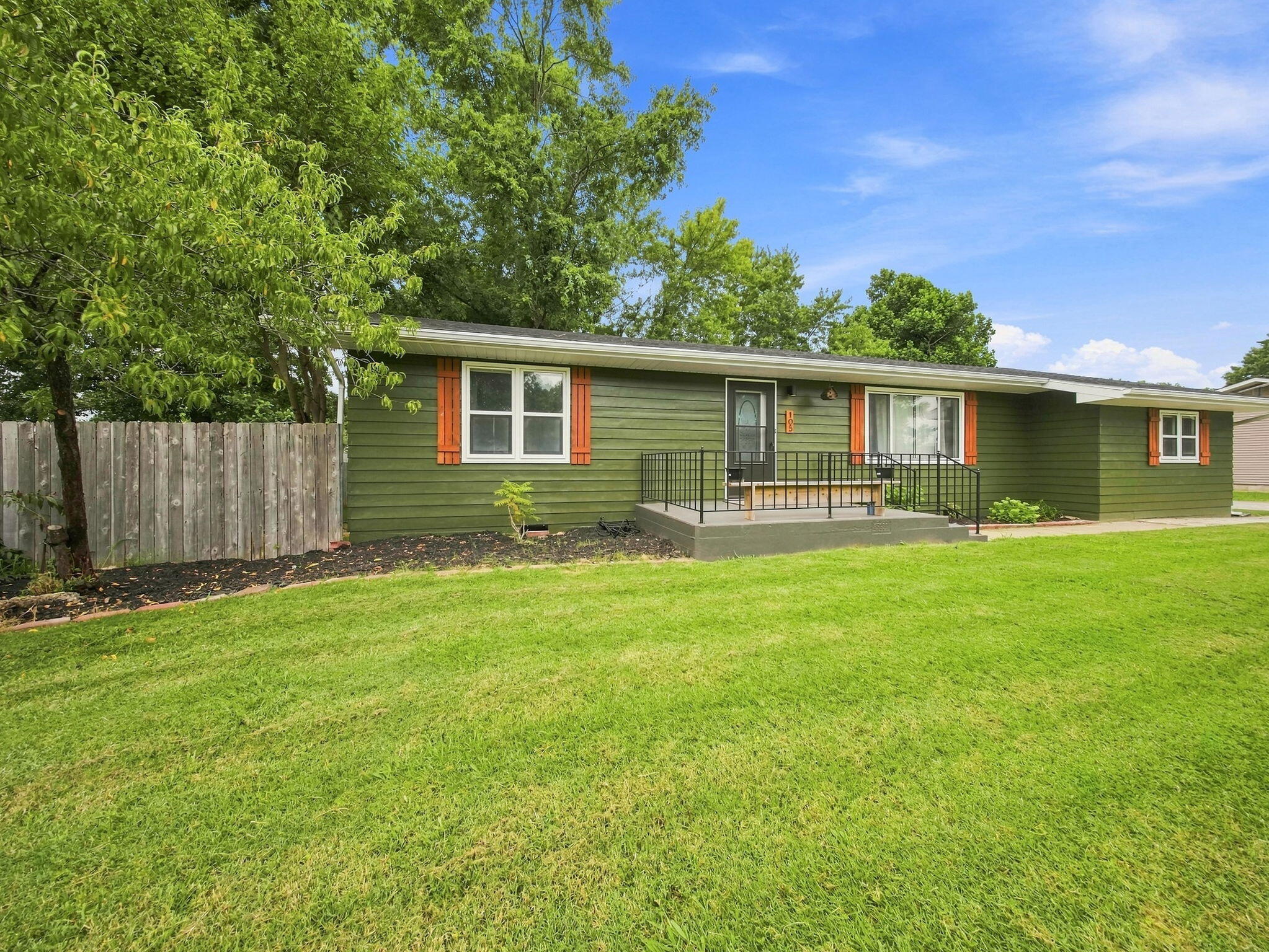 105 East Meadowbrook Avenue Property Photo 38