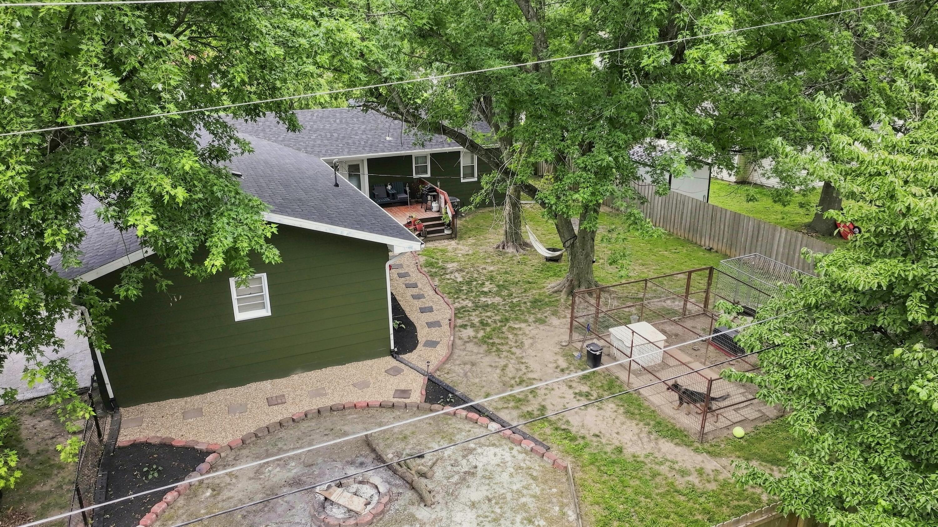 105 East Meadowbrook Avenue Property Photo 47