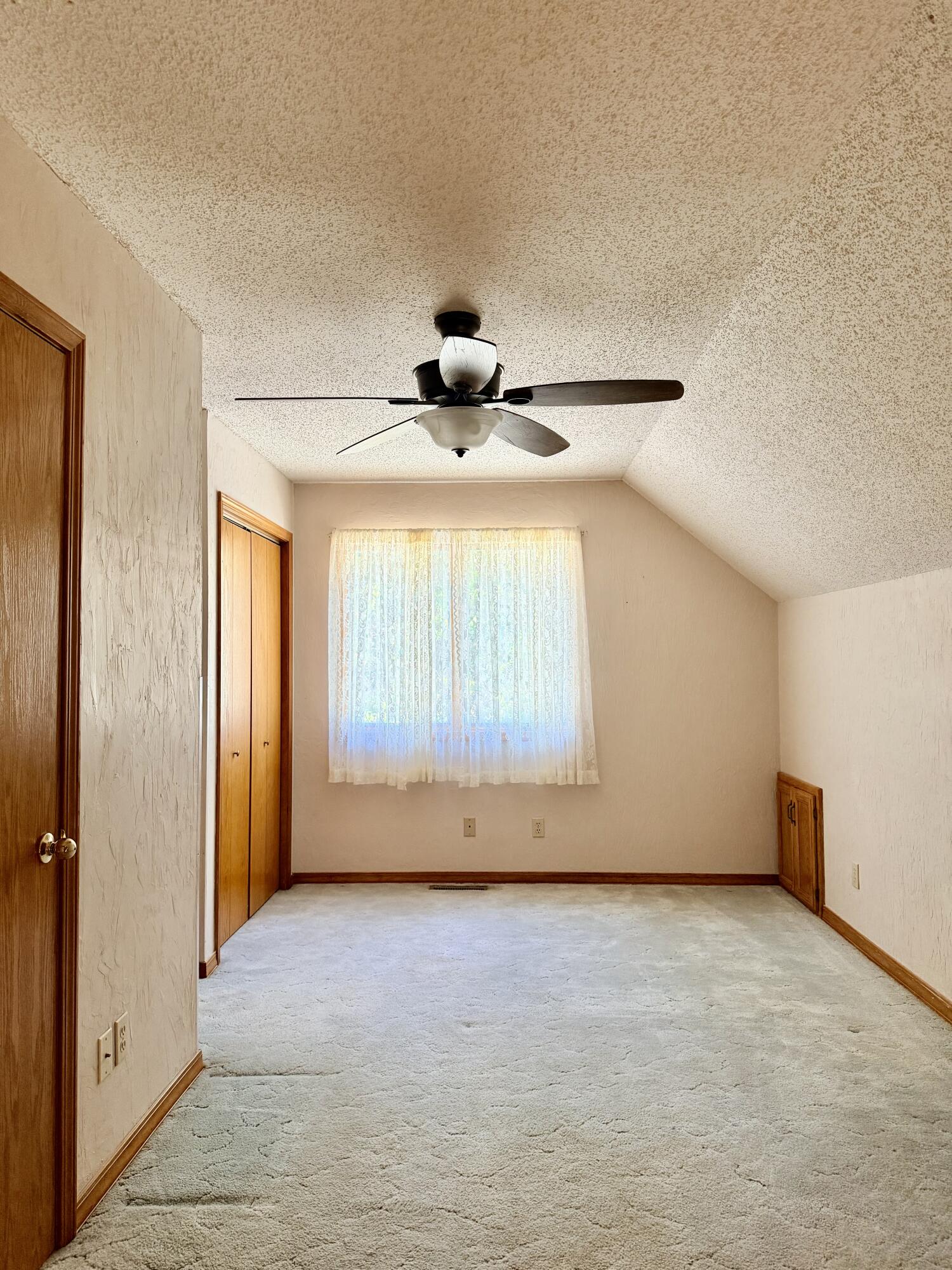 34 East Dade 86 Property Photo 26