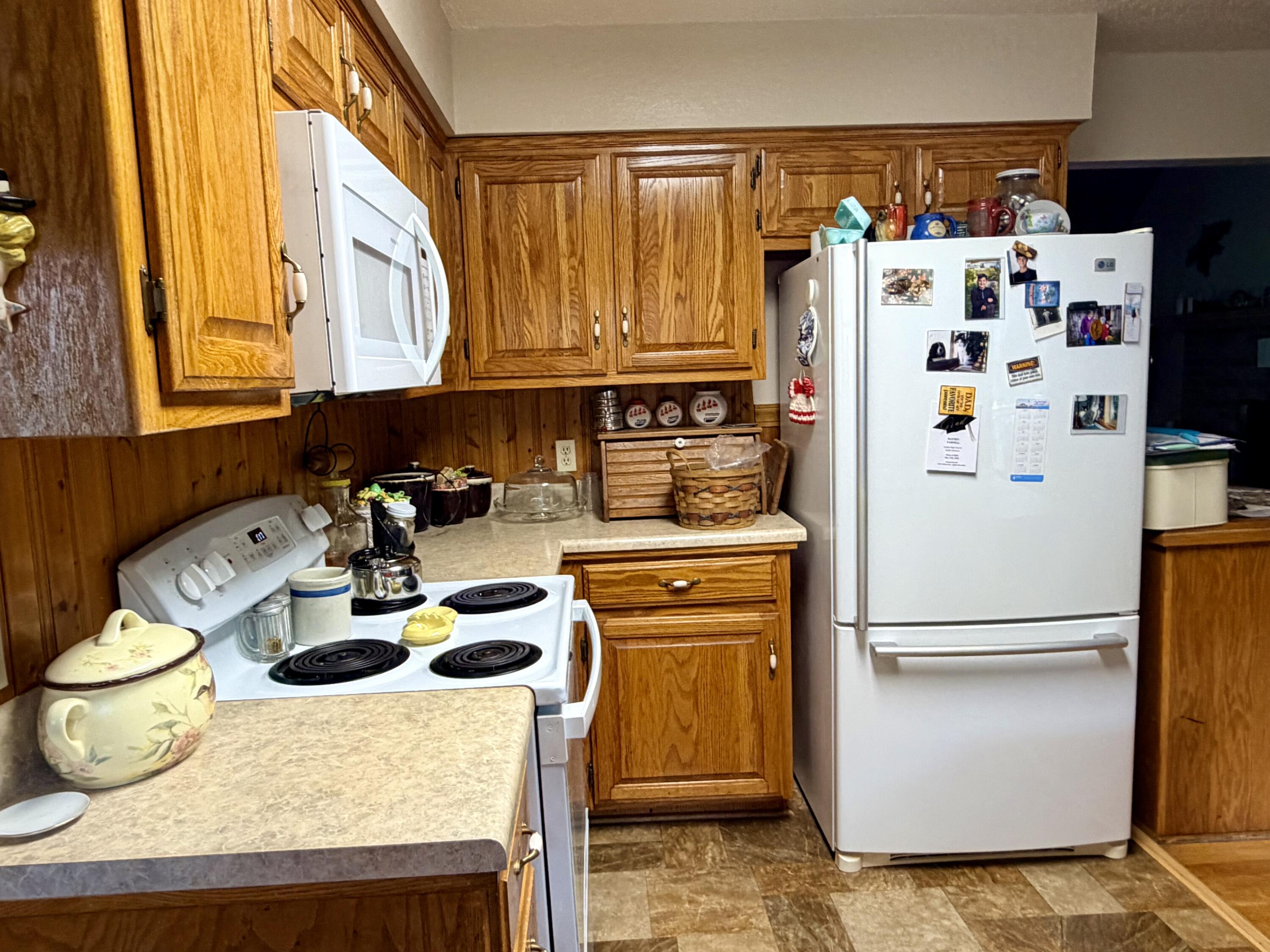 34 East Dade 86 Property Photo 44