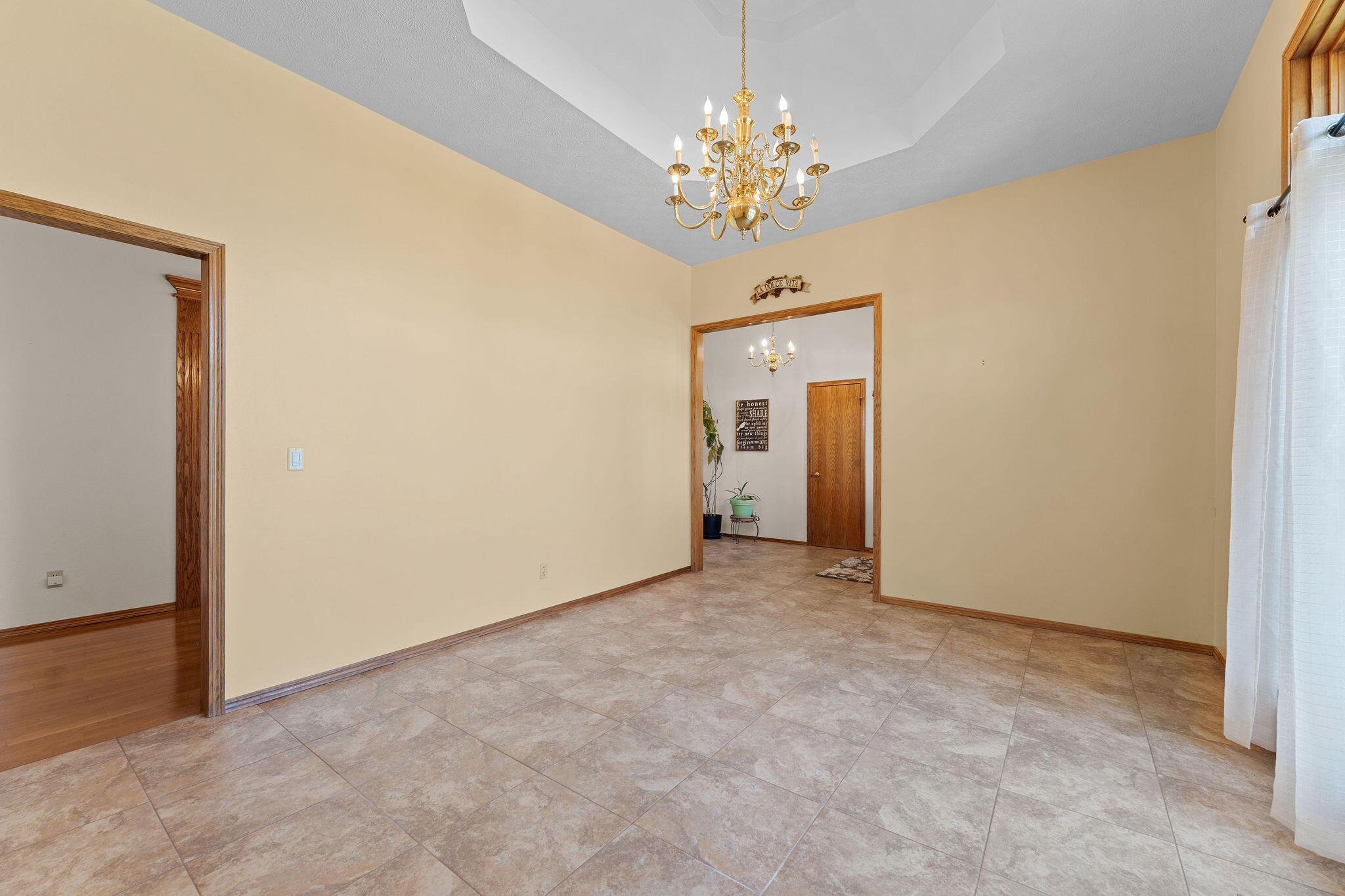 18 Skyline Drive Property Photo 11