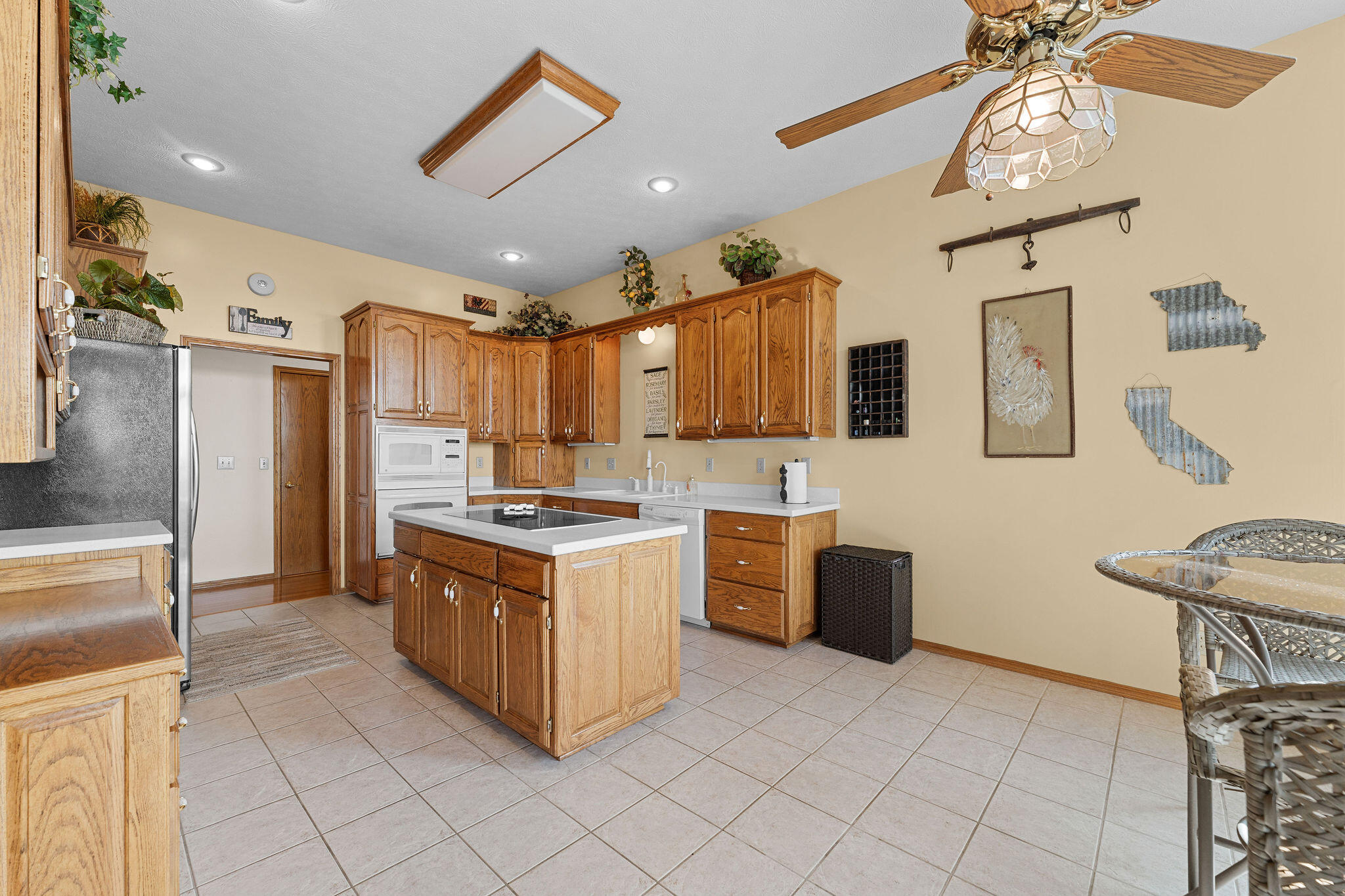 18 Skyline Drive Property Photo 19