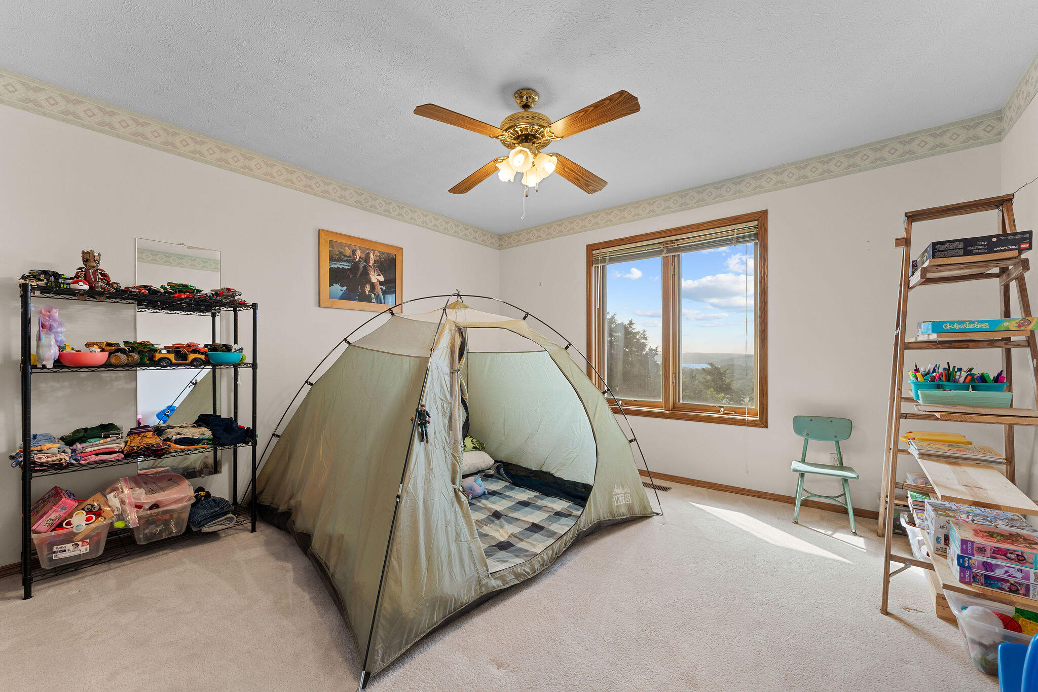18 Skyline Drive Property Photo 30