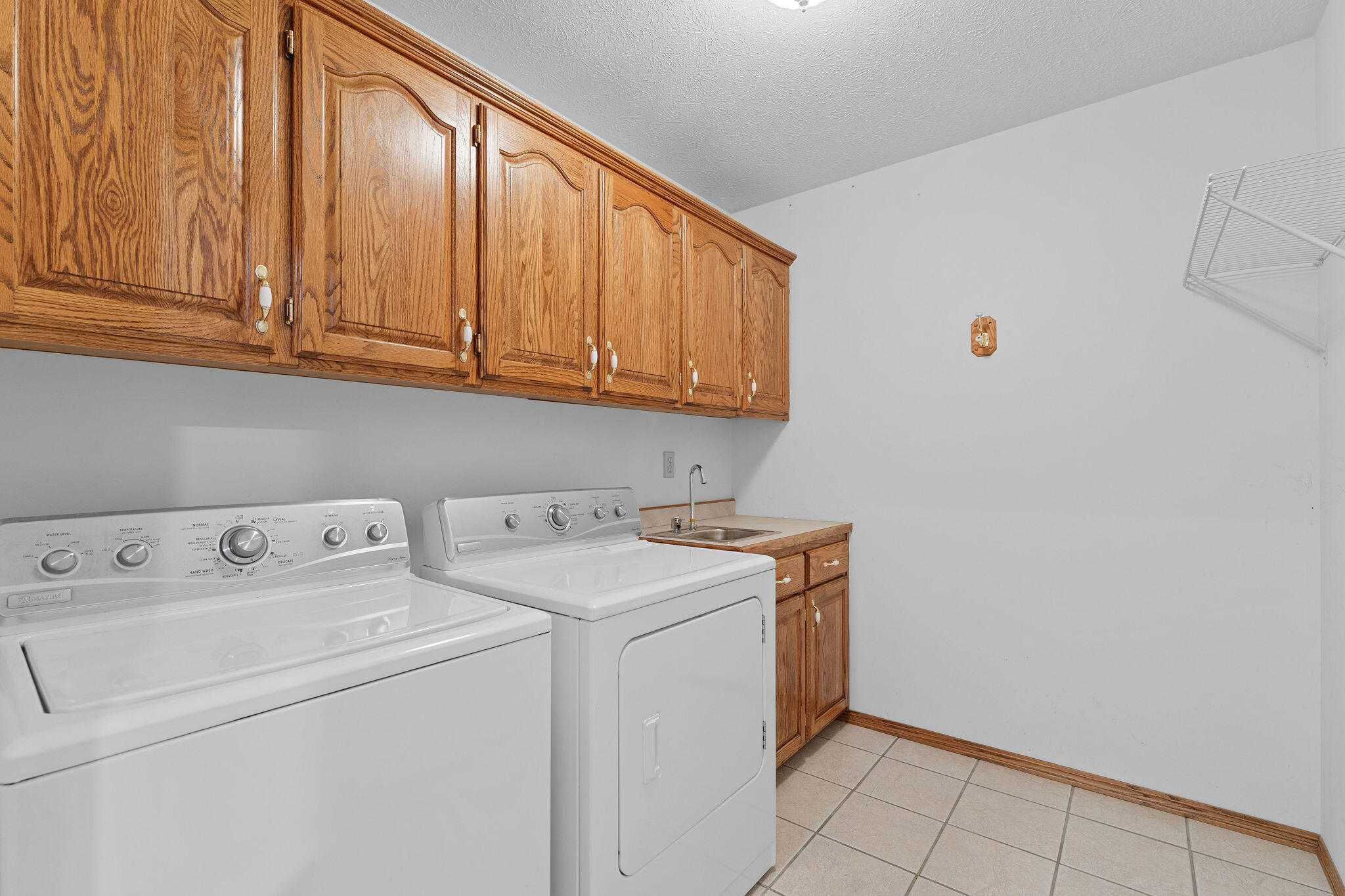 18 Skyline Drive Property Photo 33
