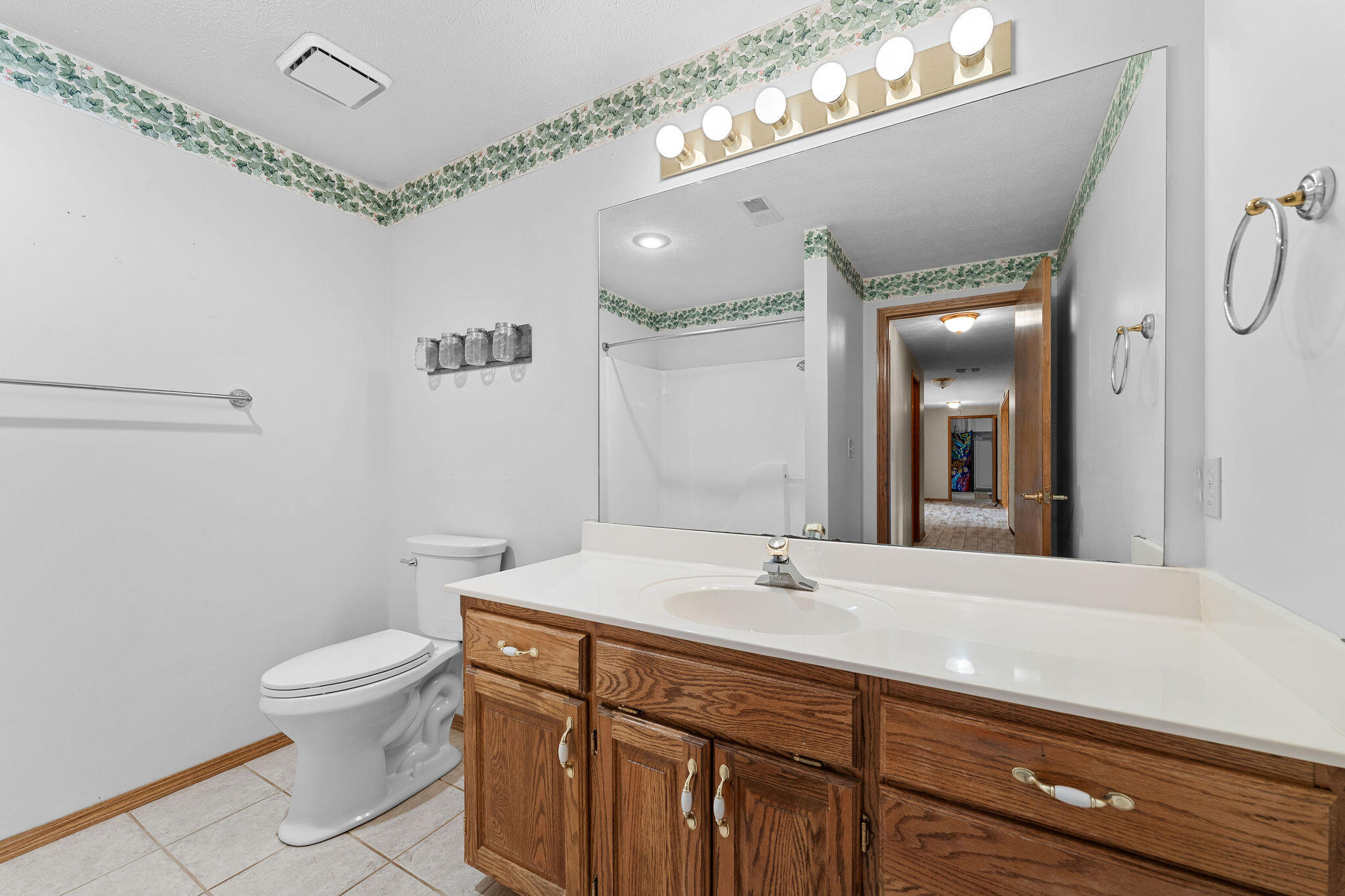 18 Skyline Drive Property Photo 43