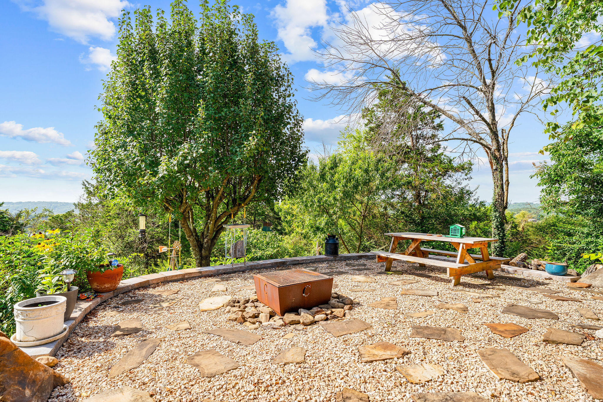 18 Skyline Drive Property Photo 52