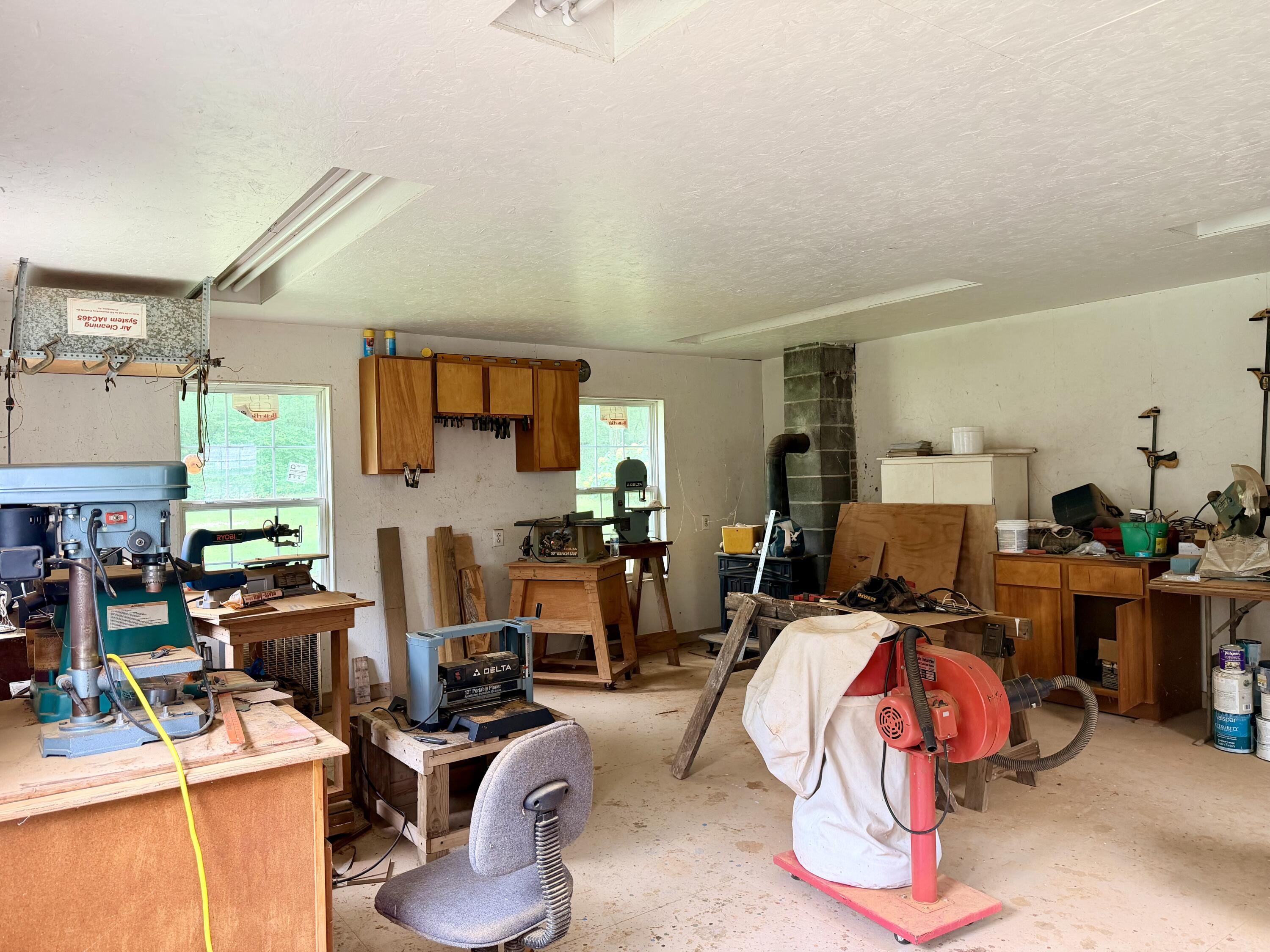 34 East Dade 86 Property Photo 18
