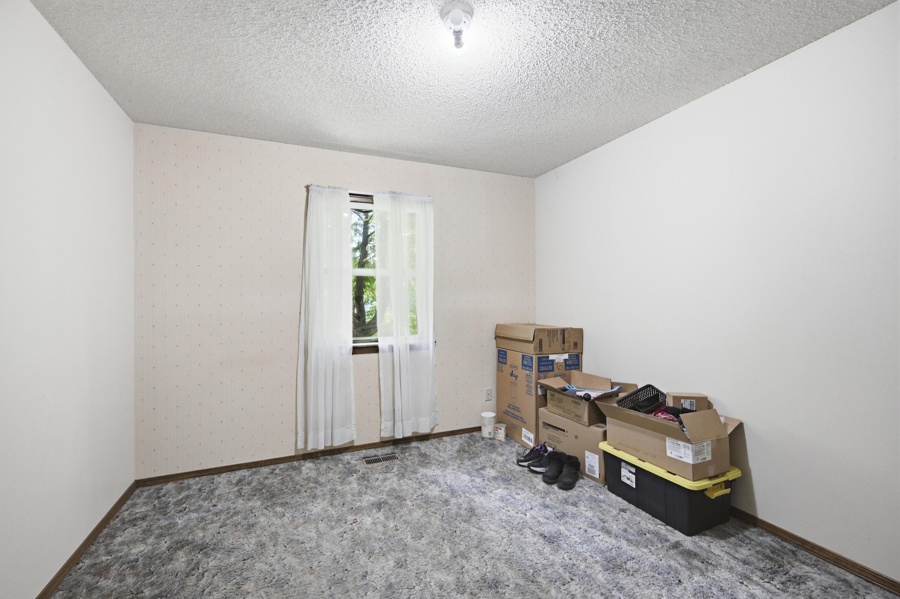 7201 West Evergreen Lane Property Photo 16