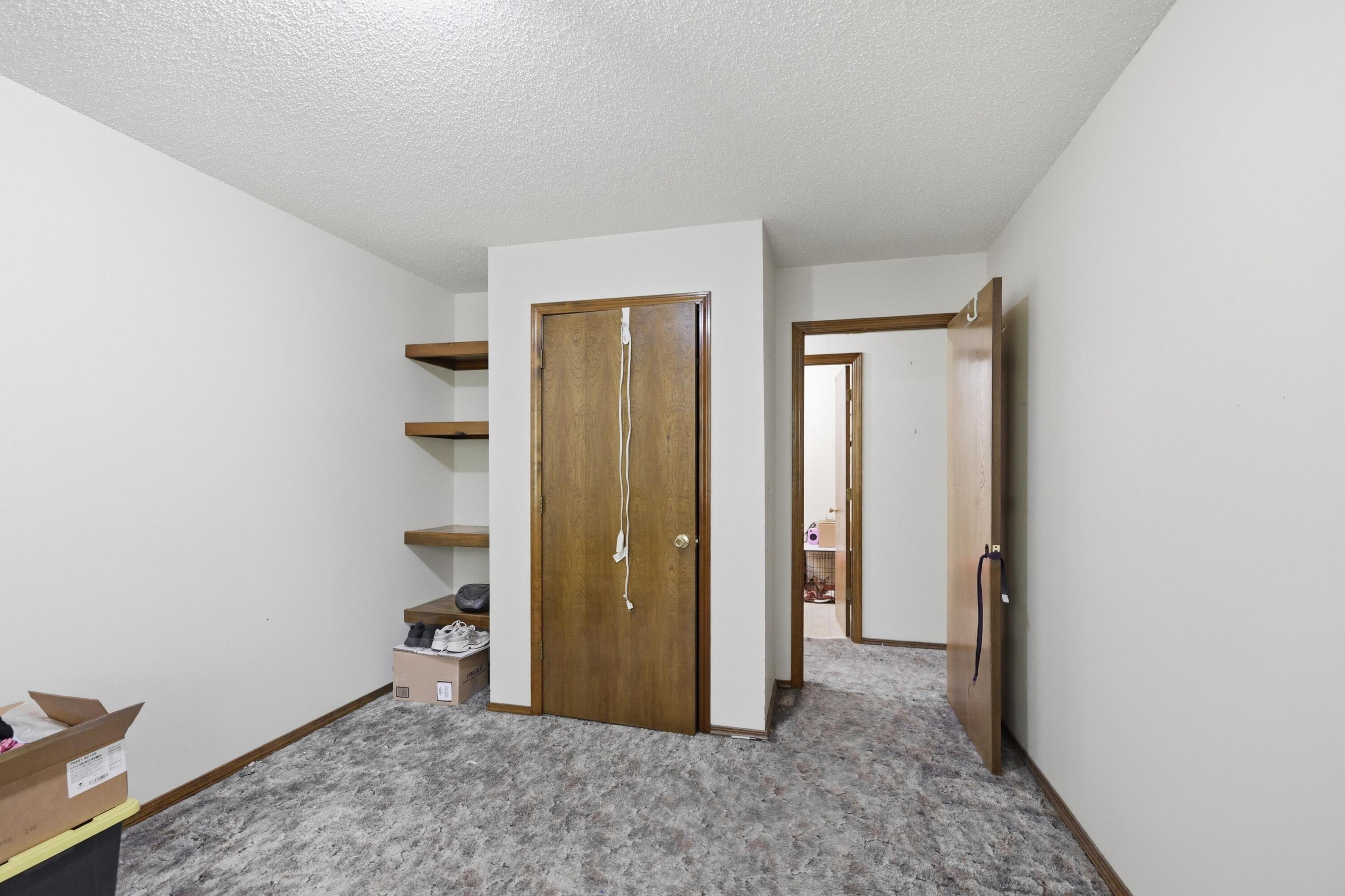 7201 West Evergreen Lane Property Photo 17