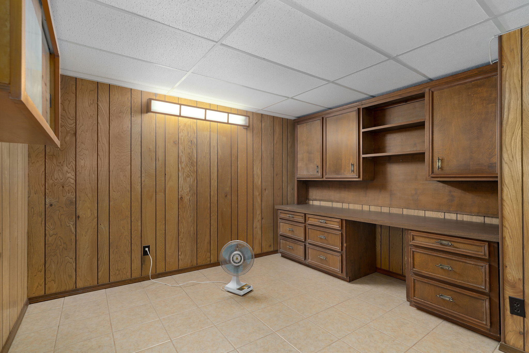 573 East Miller Road Property Photo 33