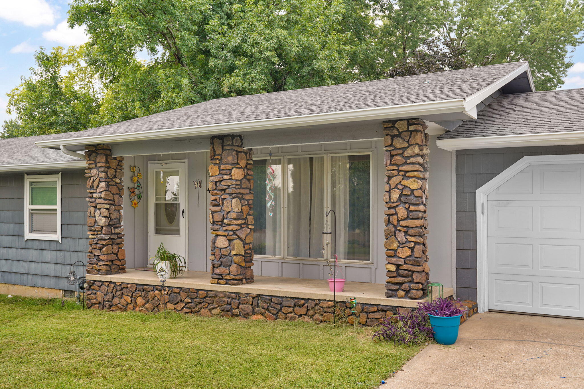 410 Schulz Avenue Property Photo 3