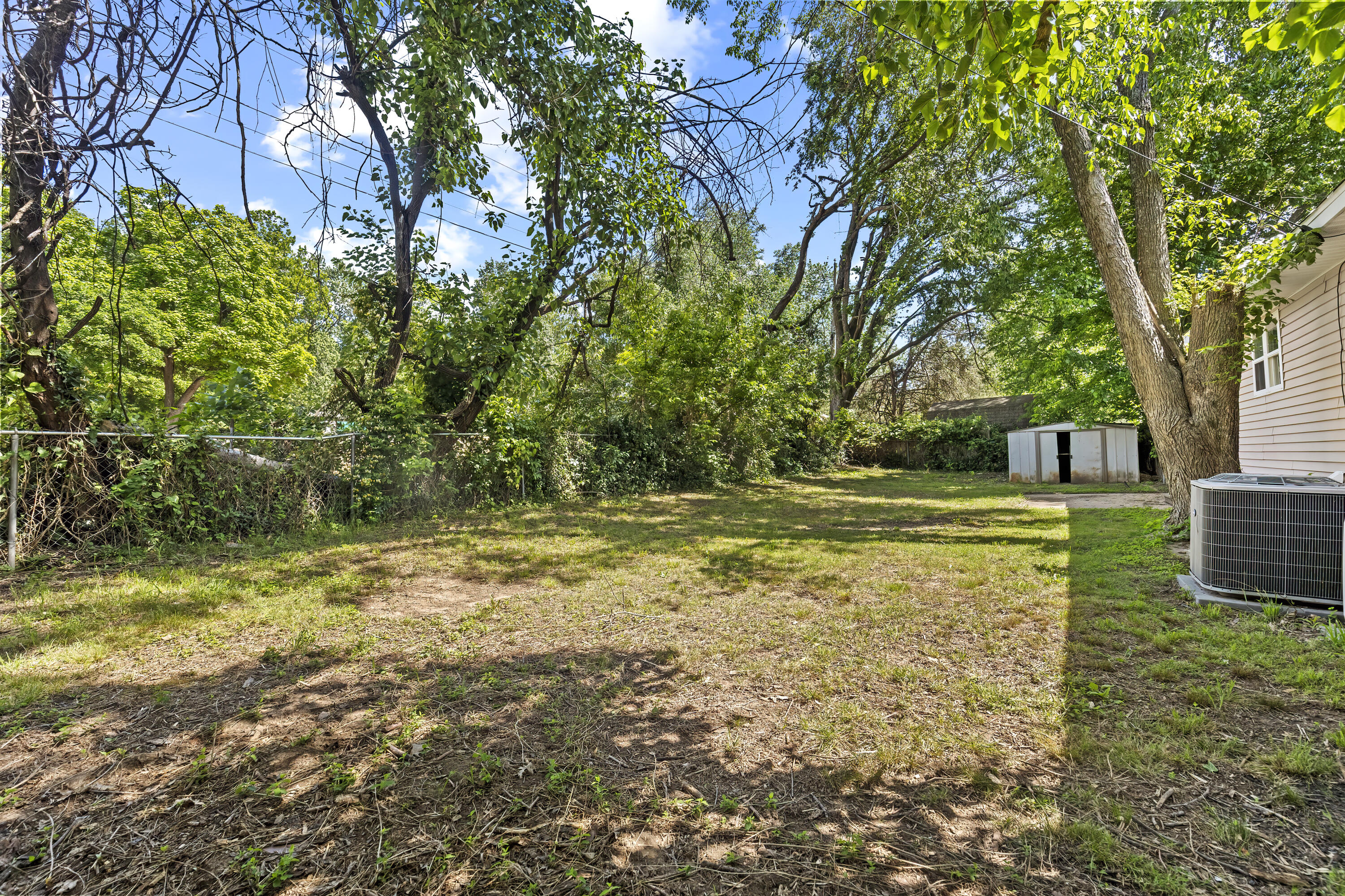 403 Swofford Street Property Photo 3