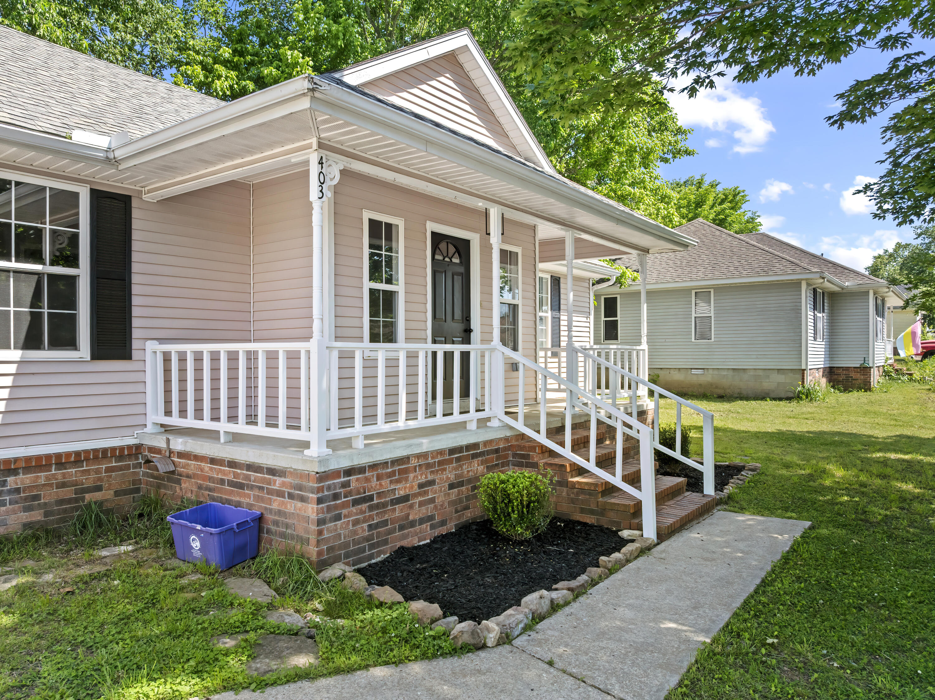 403 Swofford Street Property Photo 5