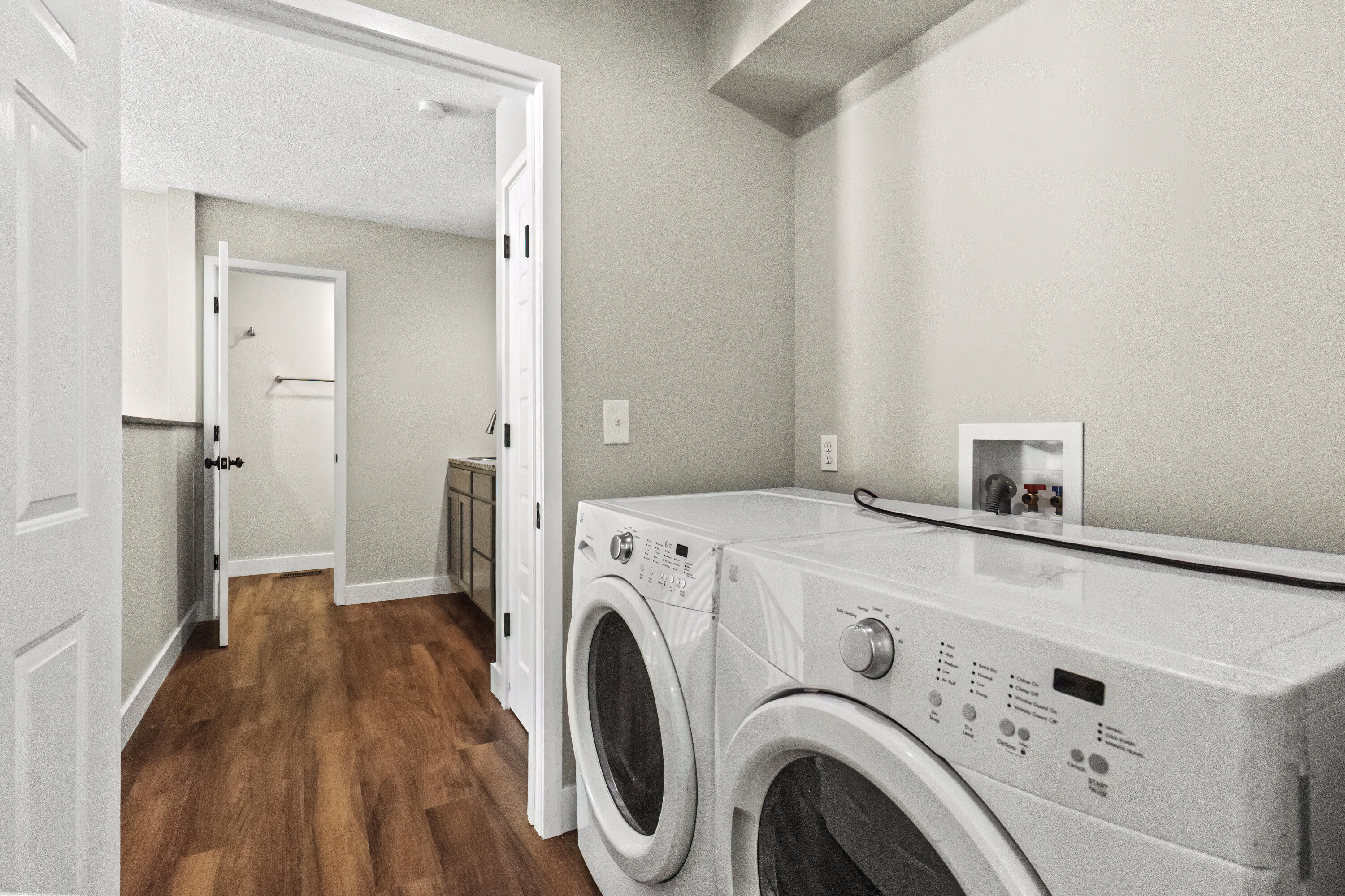 403 Swofford Street Property Photo 28