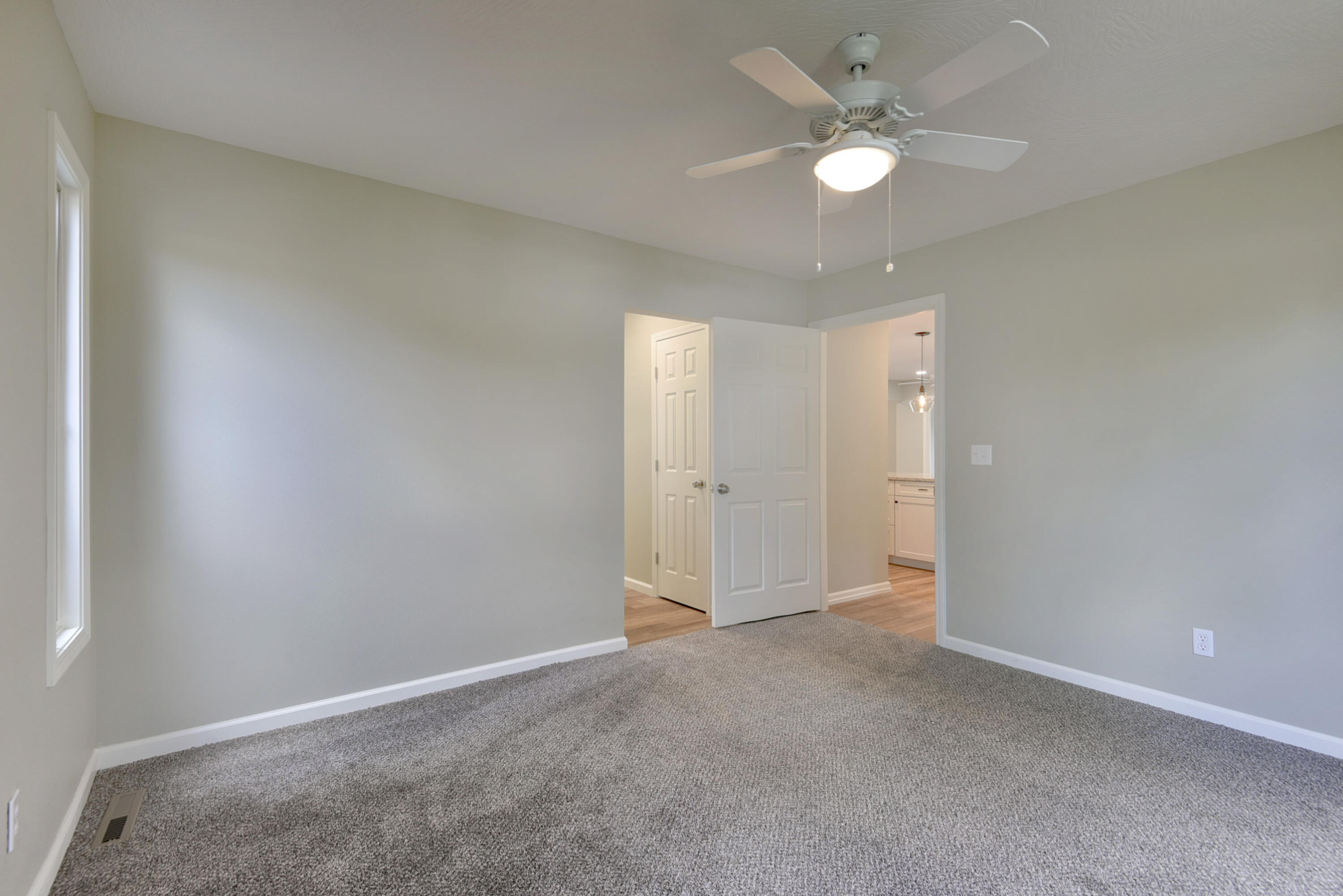 4 Kissee Avenue Apt #2 Property Photo 14