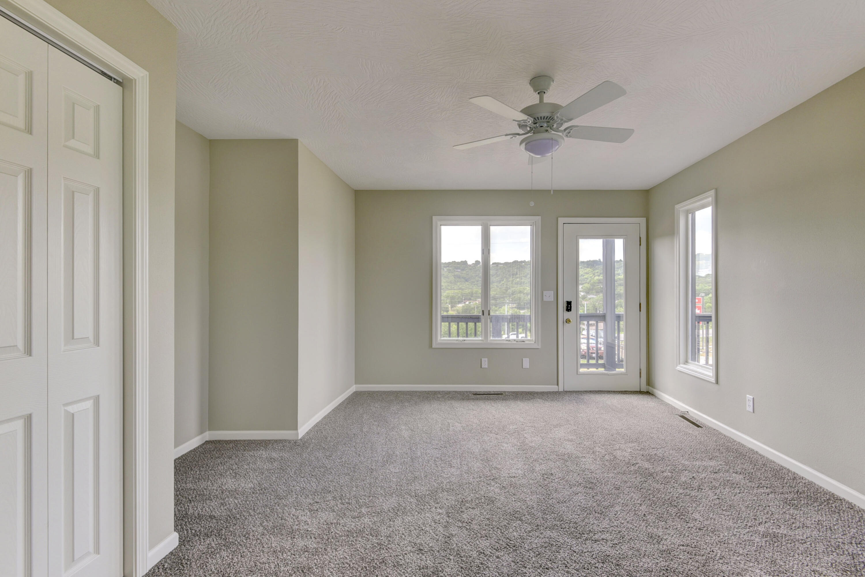 4 Kissee Avenue Apt #2 Property Photo 27