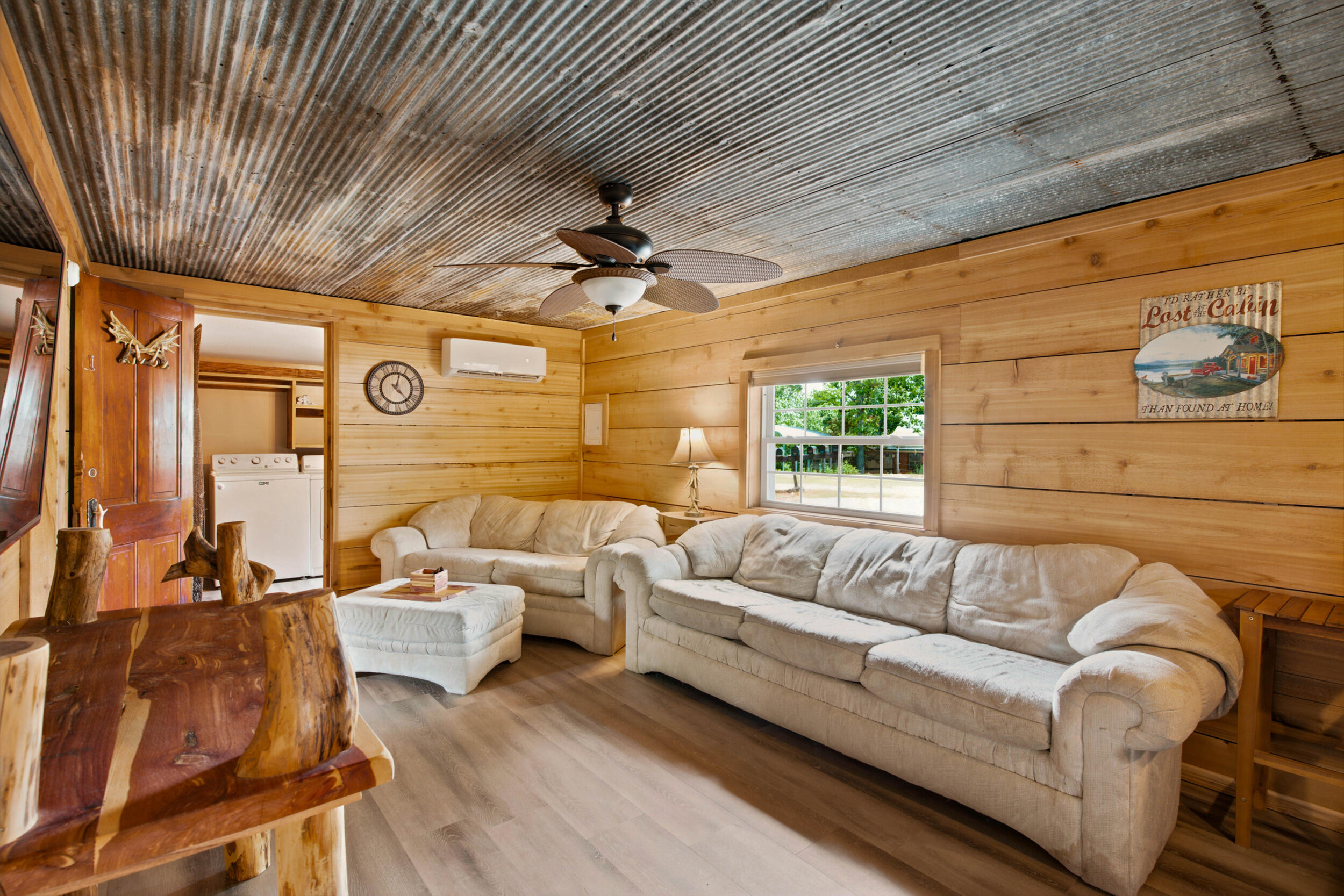 28139 Fr 1220 Property Photo 12