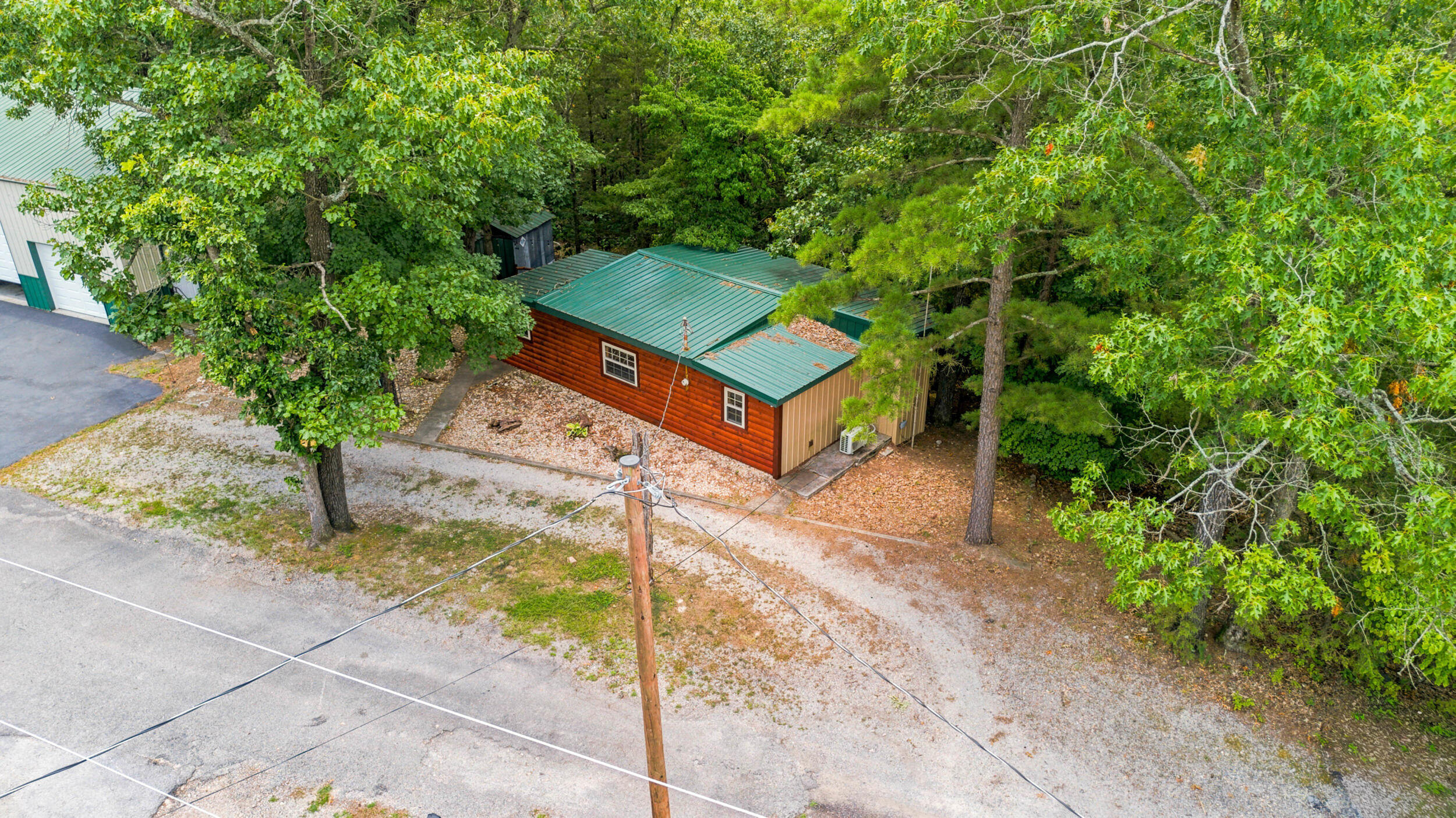 28139 Fr 1220 Property Photo 31
