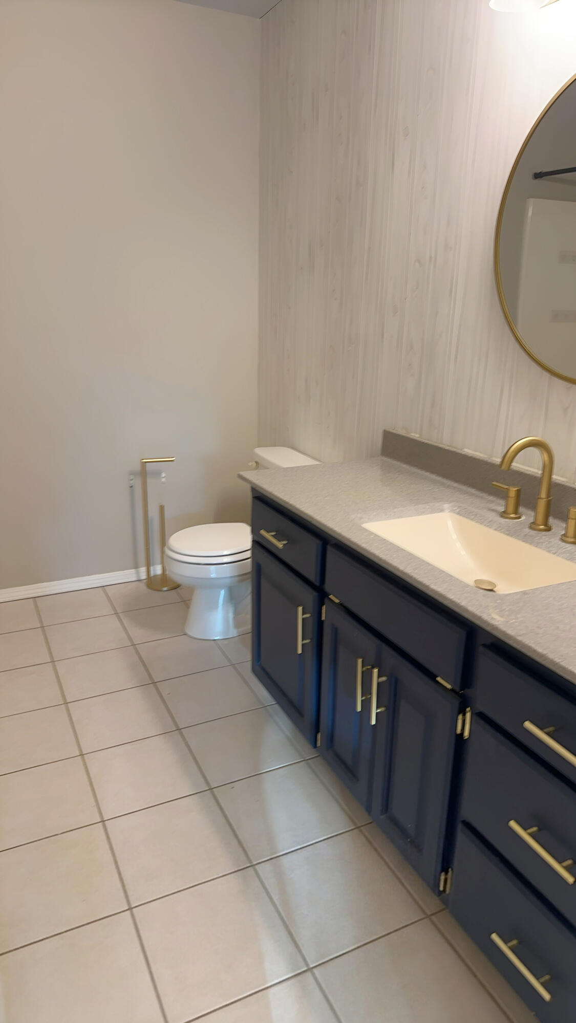 204 North Maplecrest Drive Property Photo 11