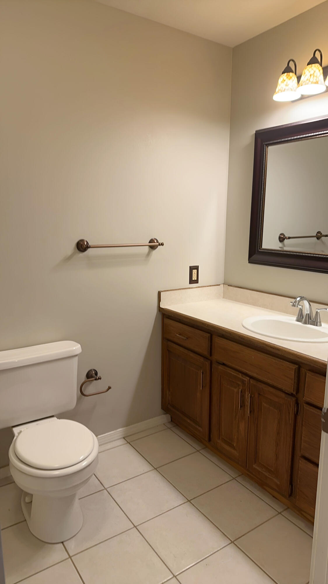 204 North Maplecrest Drive Property Photo 15