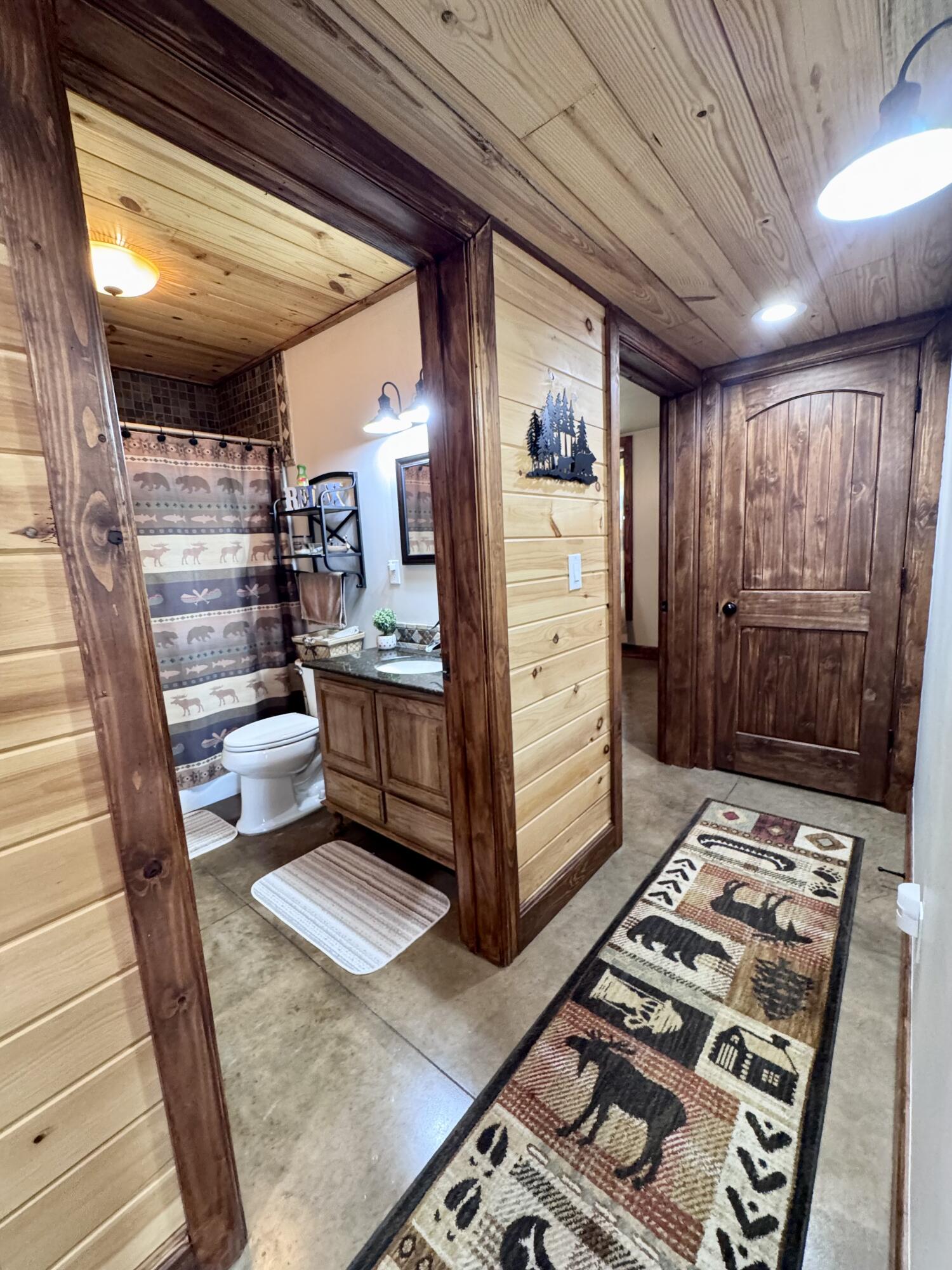 574/586 Low Gap Road Property Photo 45