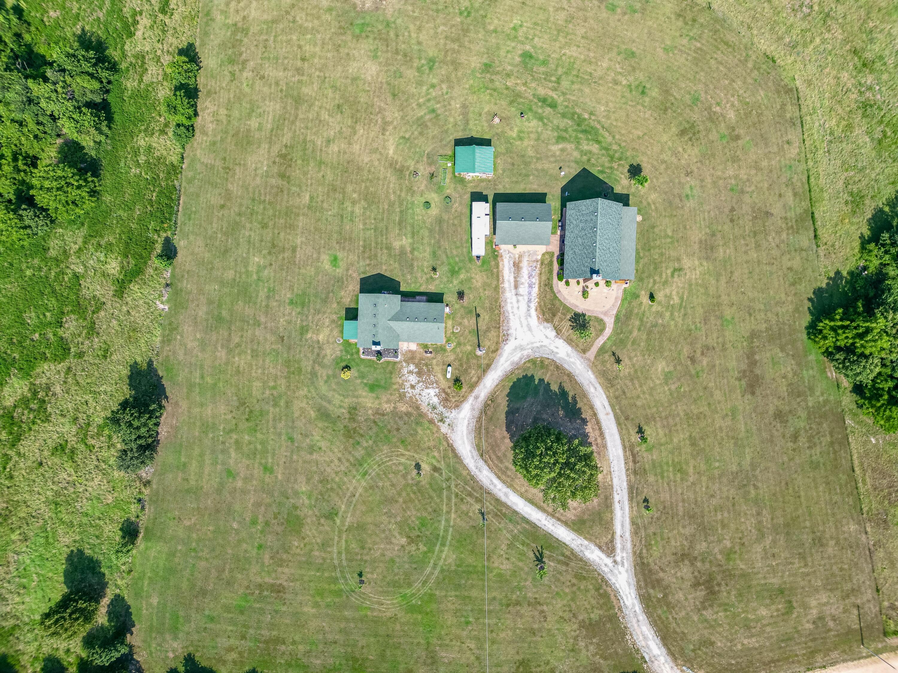 574/586 Low Gap Road Property Photo 85