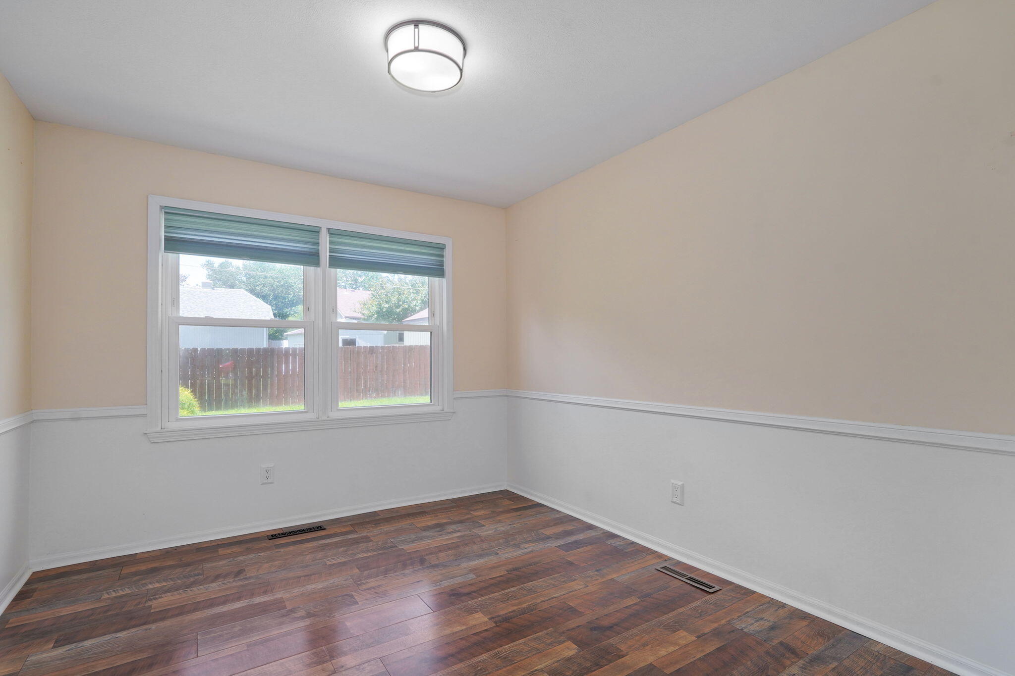 4349 South Cardinal Place Property Photo 9