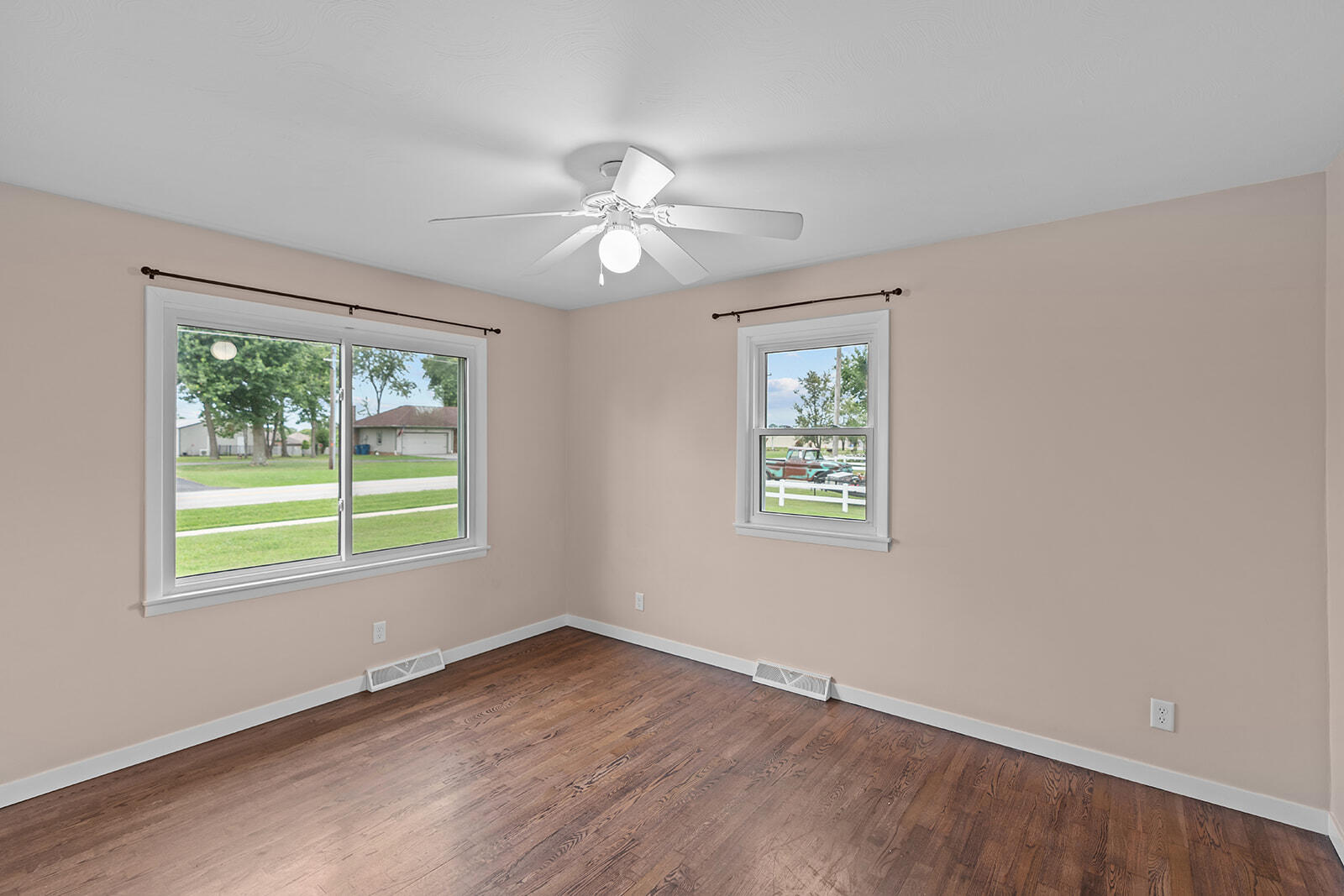 5802 South State Highway Ff Property Photo 16