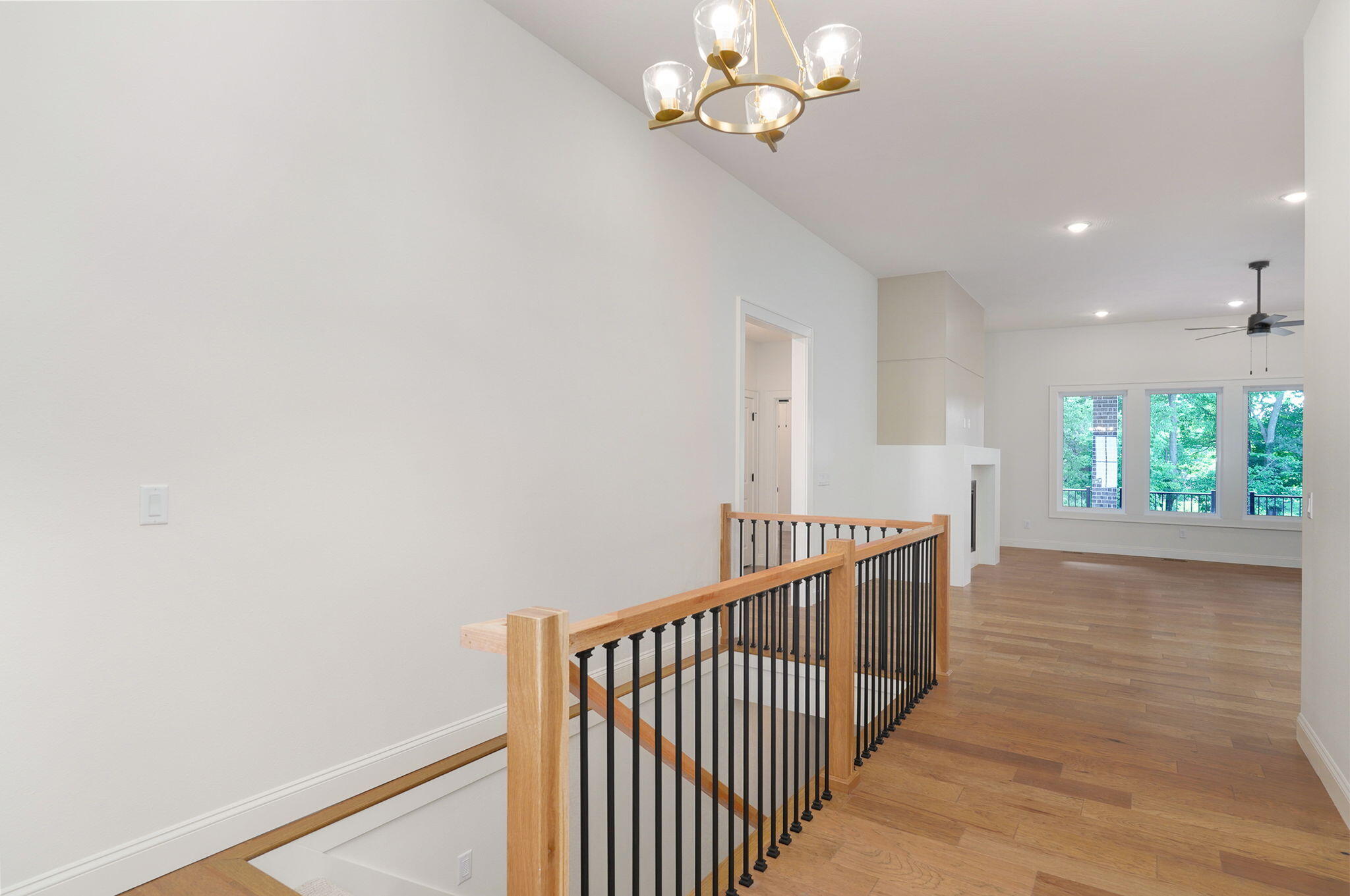 2011 North Silver Charm Avenue Property Photo 7