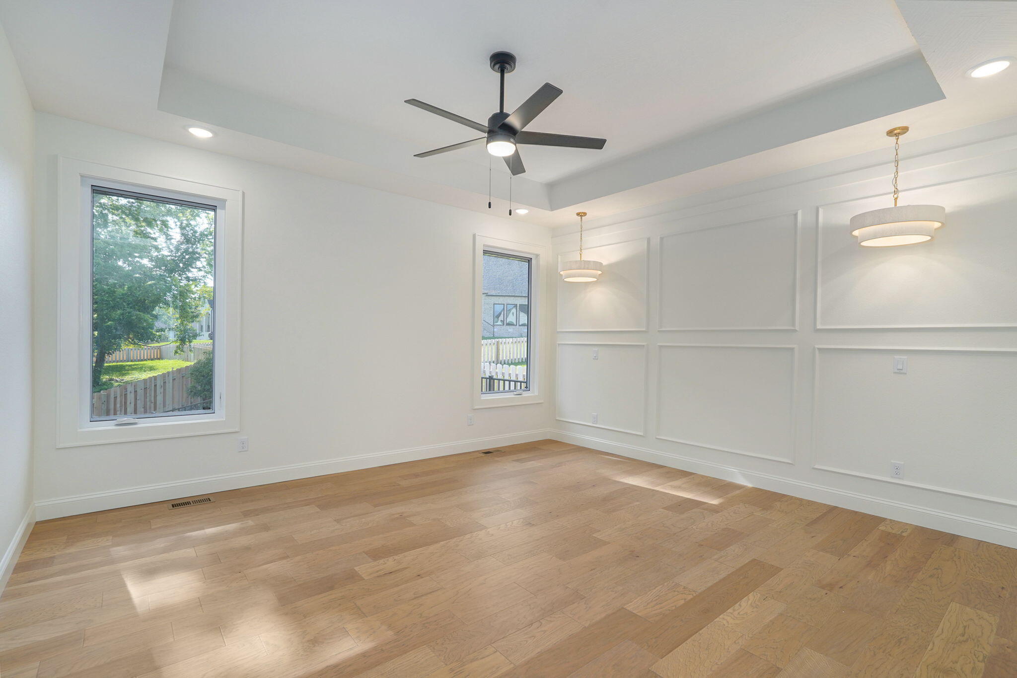 2011 North Silver Charm Avenue Property Photo 20