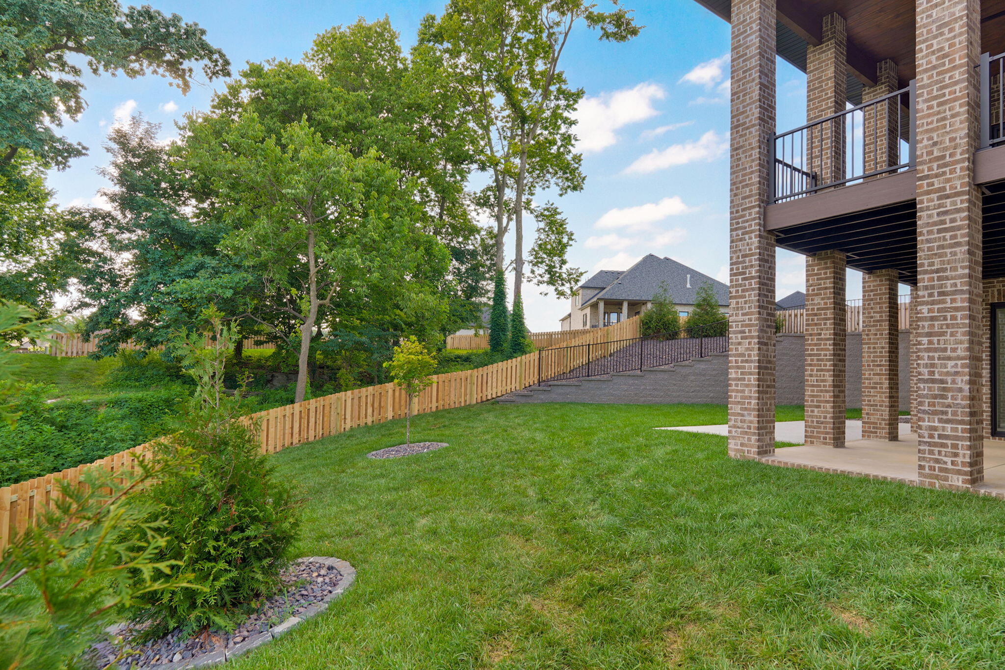 2011 North Silver Charm Avenue Property Photo 60