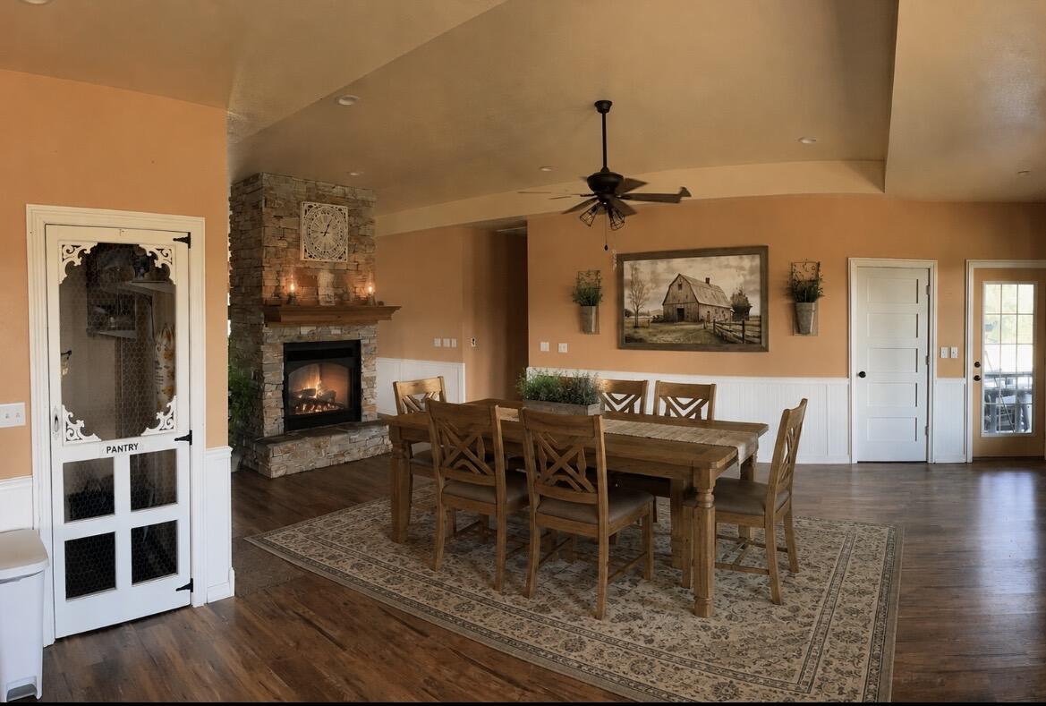 3379 W Highway West Property Photo 17