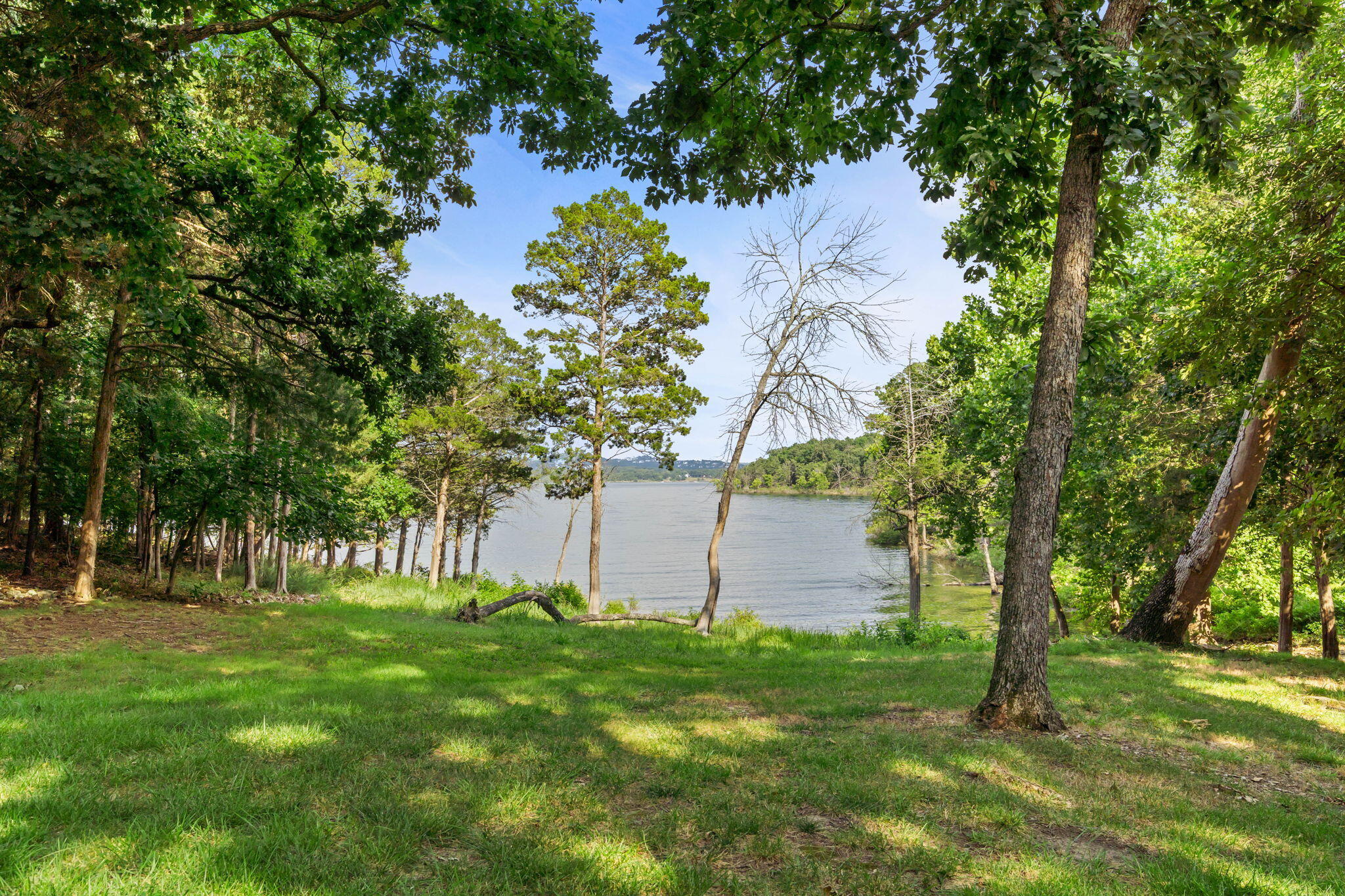 304 Cedar Terrace Property Photo 6