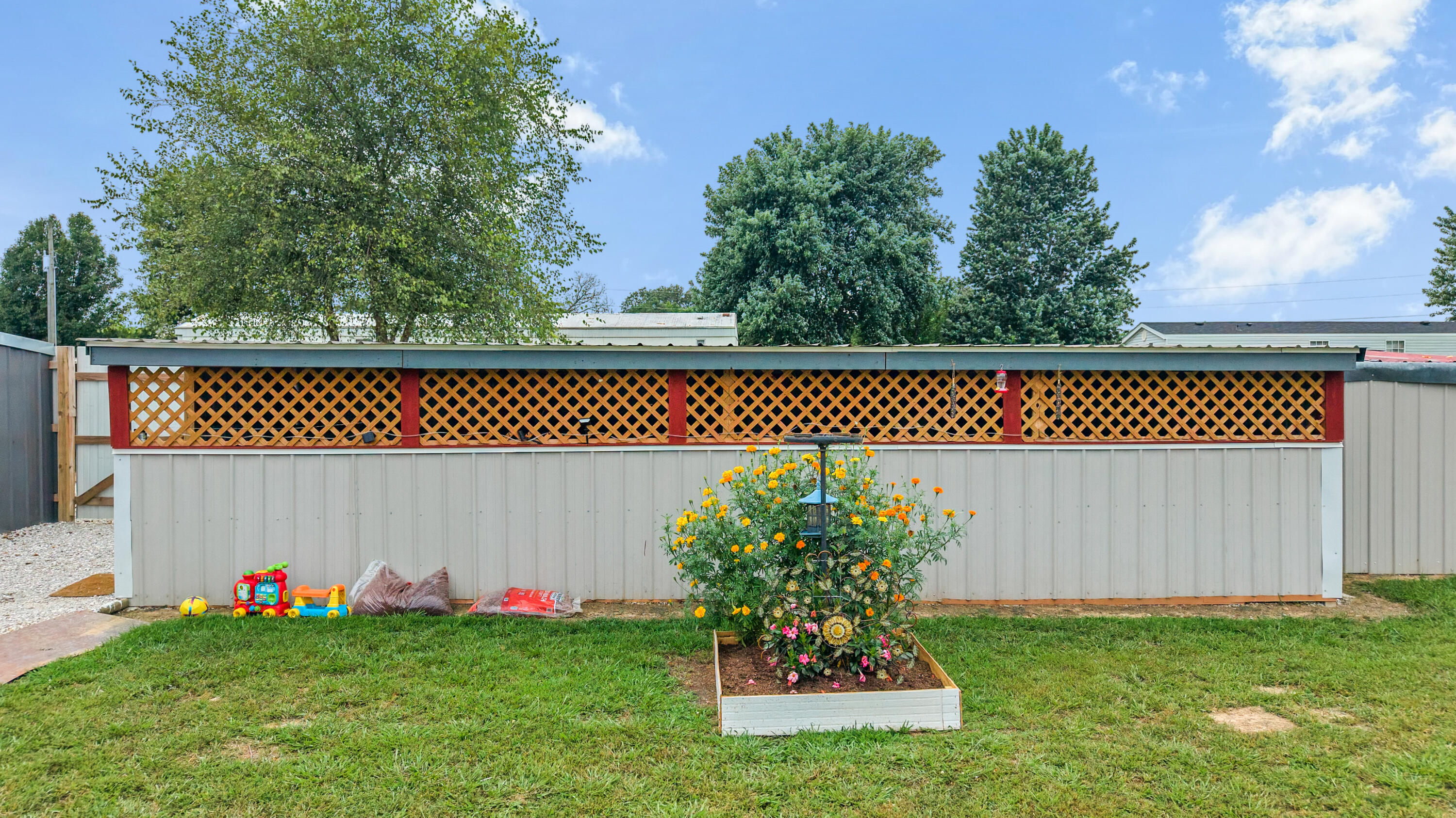 11318 Private Road 2207 Property Photo 22
