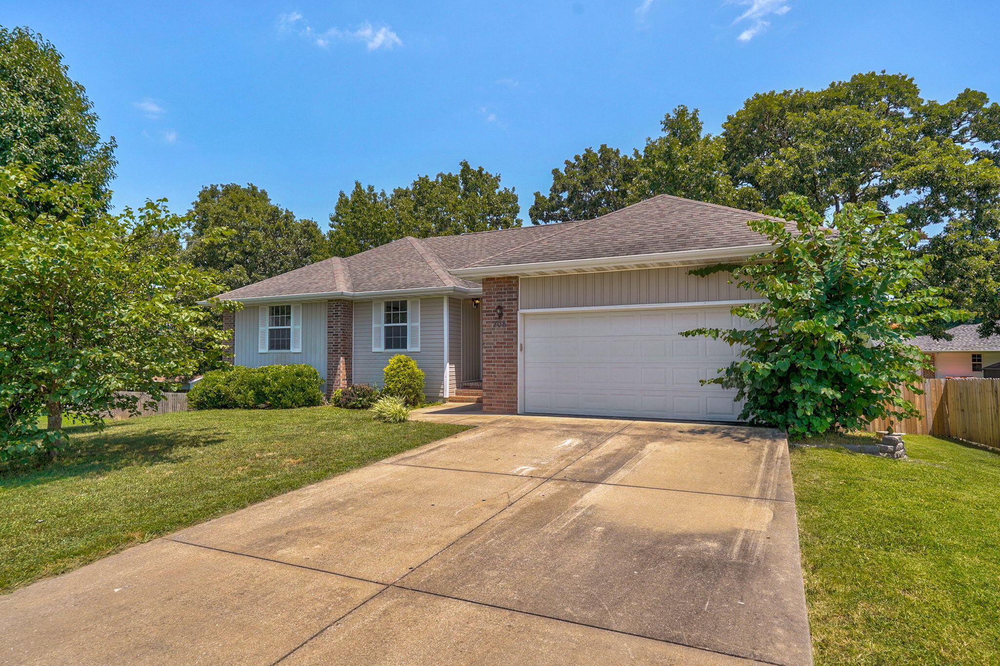 208 Spruce Avenue Property Photo 1