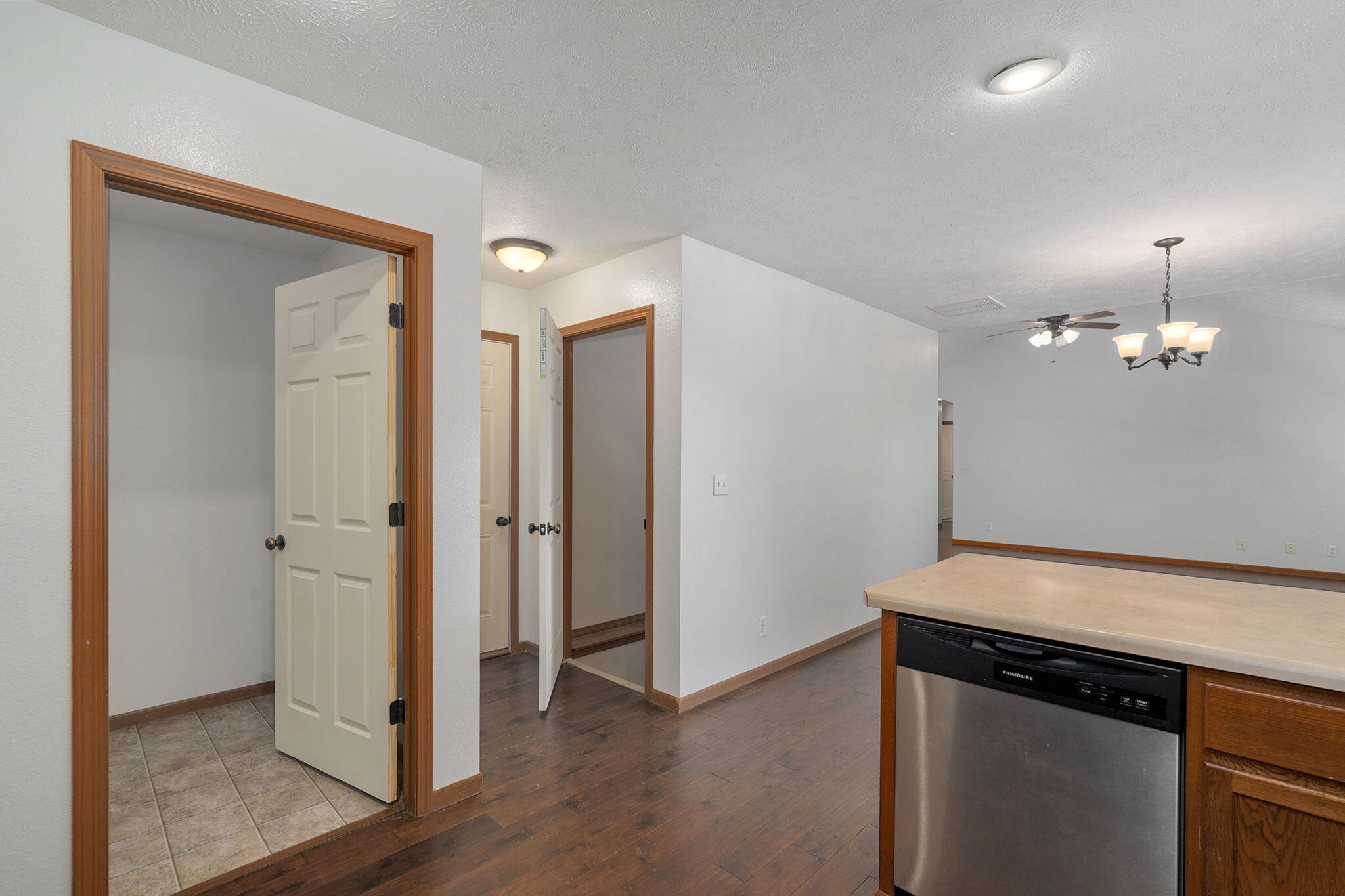 208 Spruce Avenue Property Photo 11