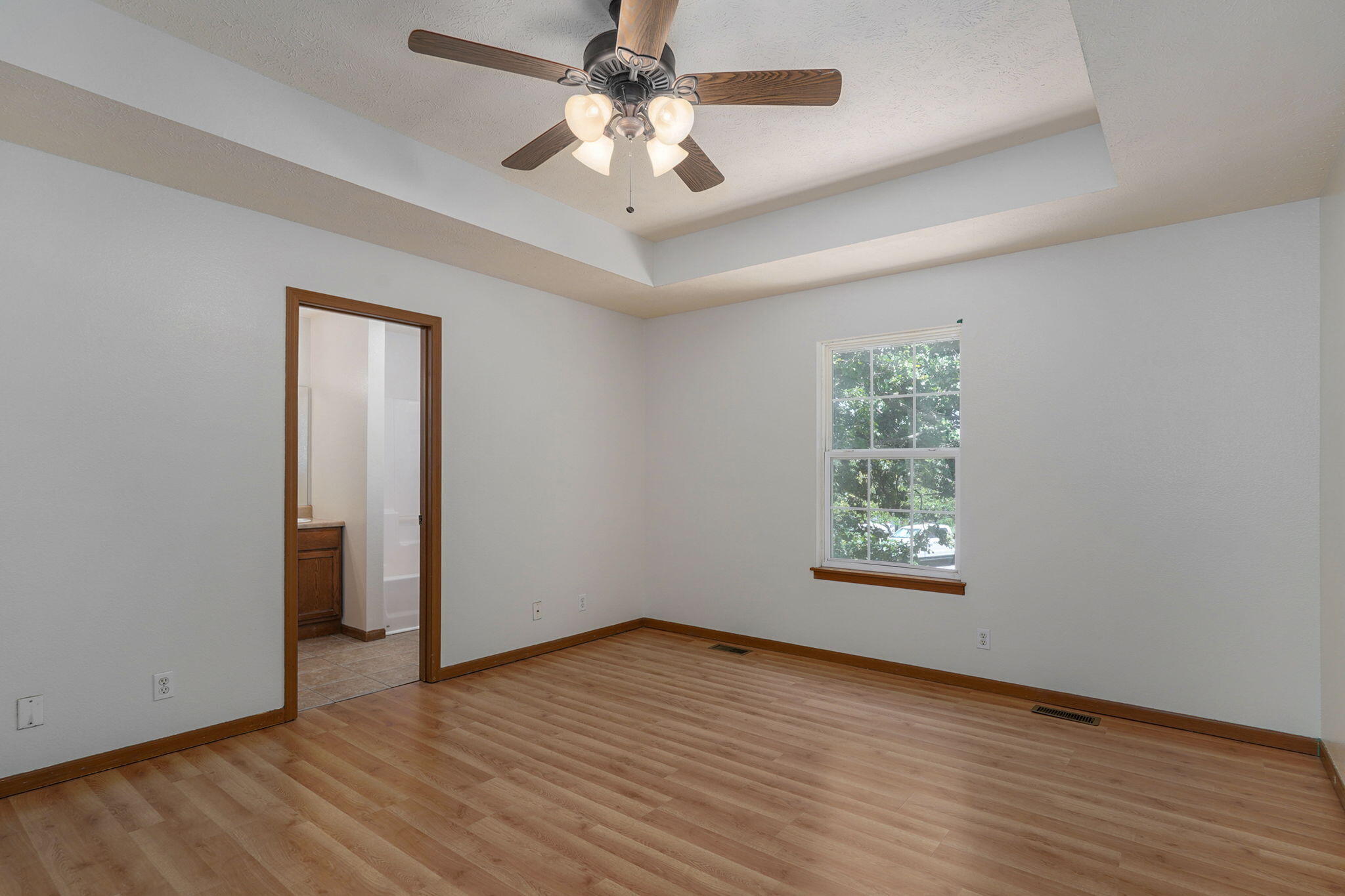 208 Spruce Avenue Property Photo 15