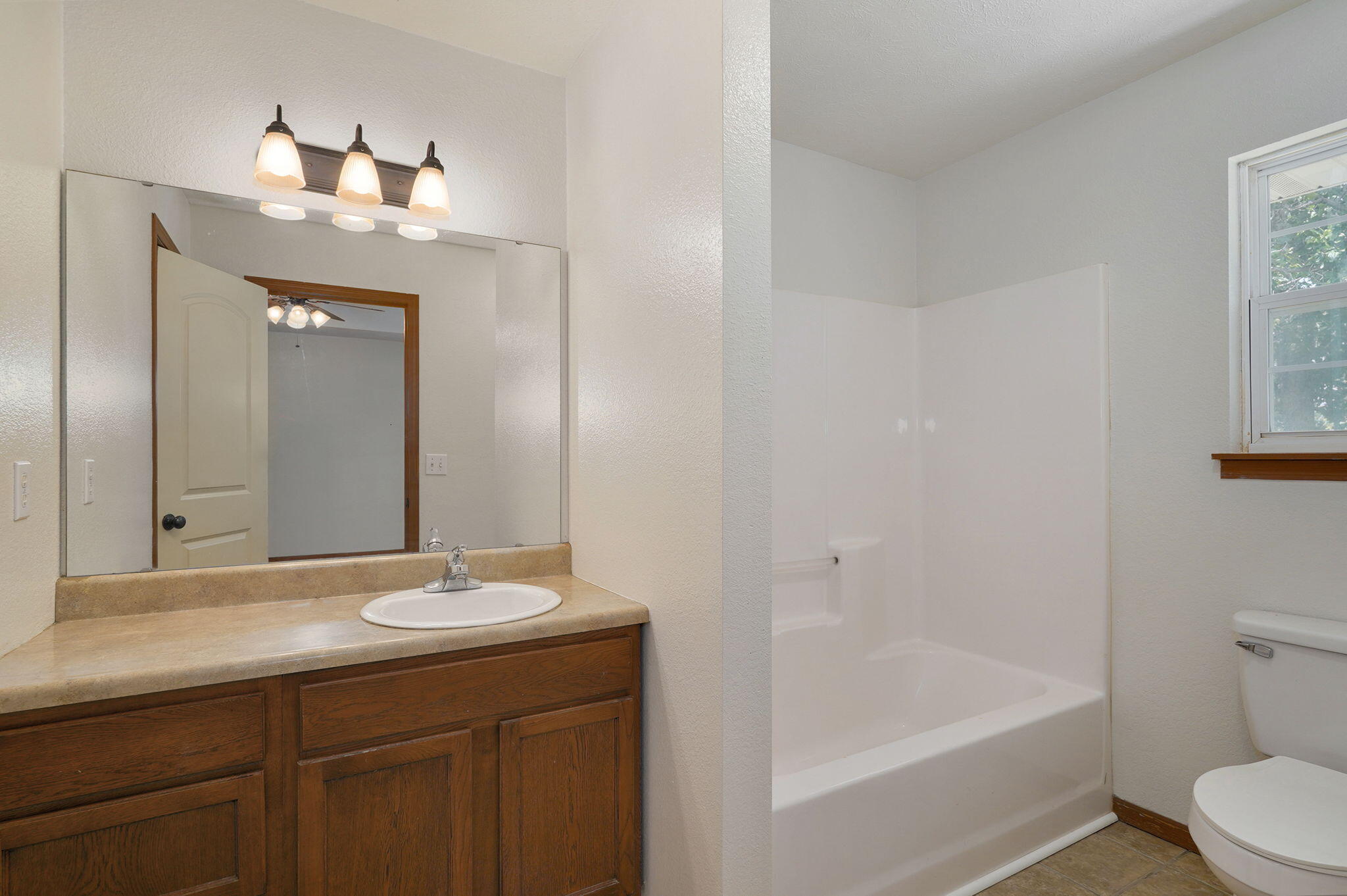 208 Spruce Avenue Property Photo 16