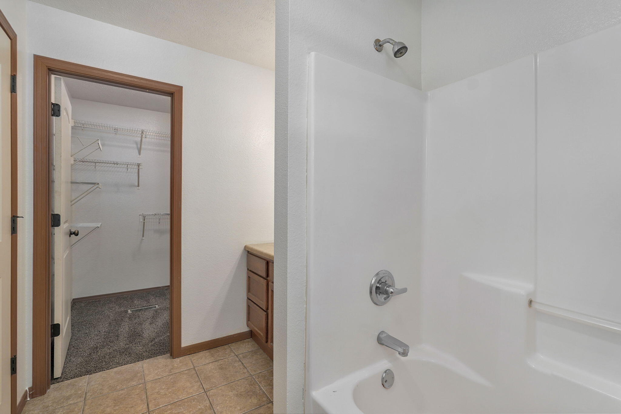208 Spruce Avenue Property Photo 17