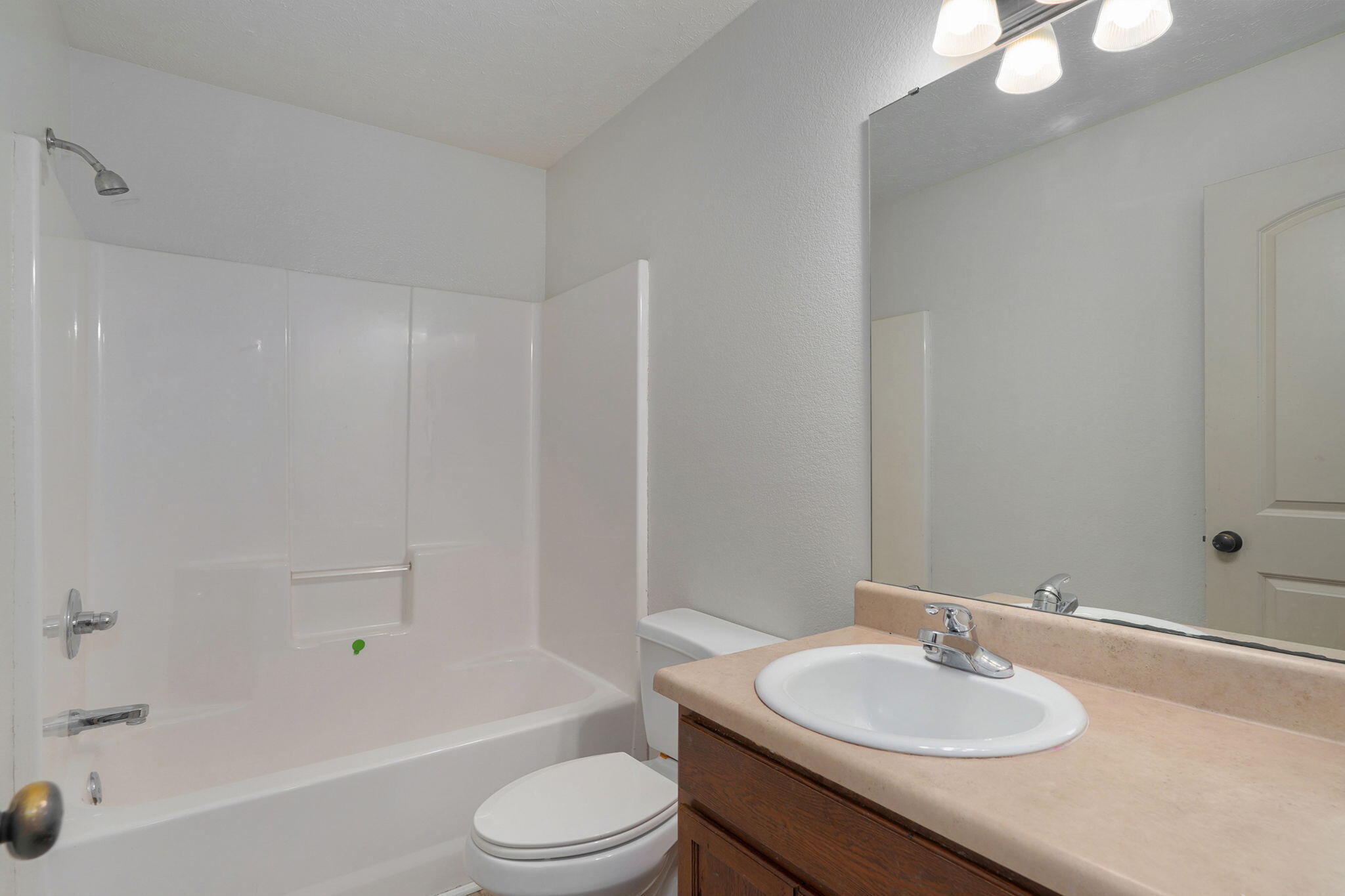 208 Spruce Avenue Property Photo 20