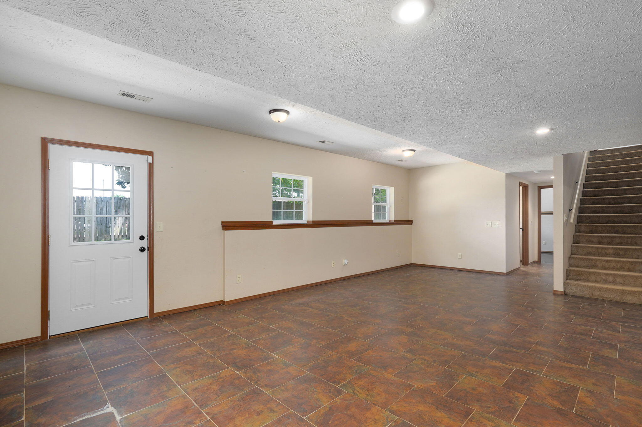 208 Spruce Avenue Property Photo 22
