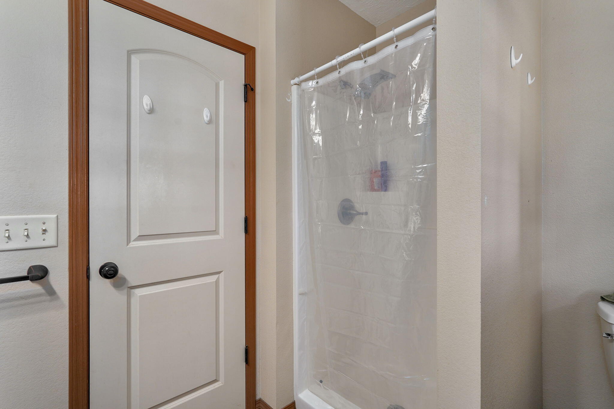 208 Spruce Avenue Property Photo 28