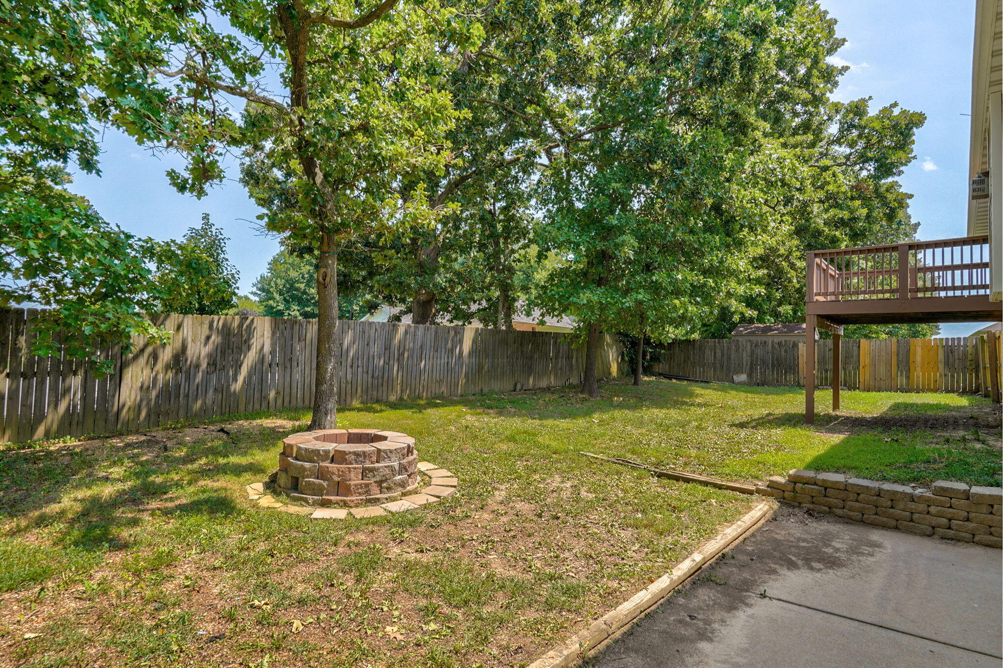 208 Spruce Avenue Property Photo 31