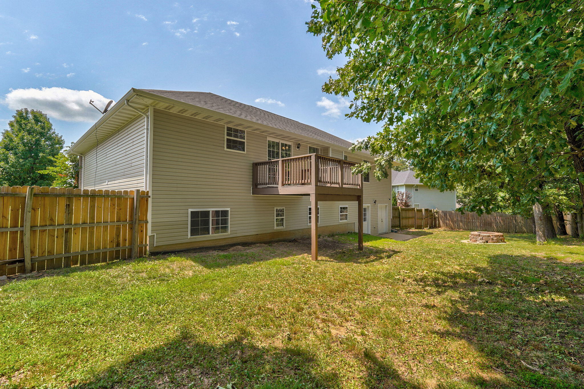 208 Spruce Avenue Property Photo 34